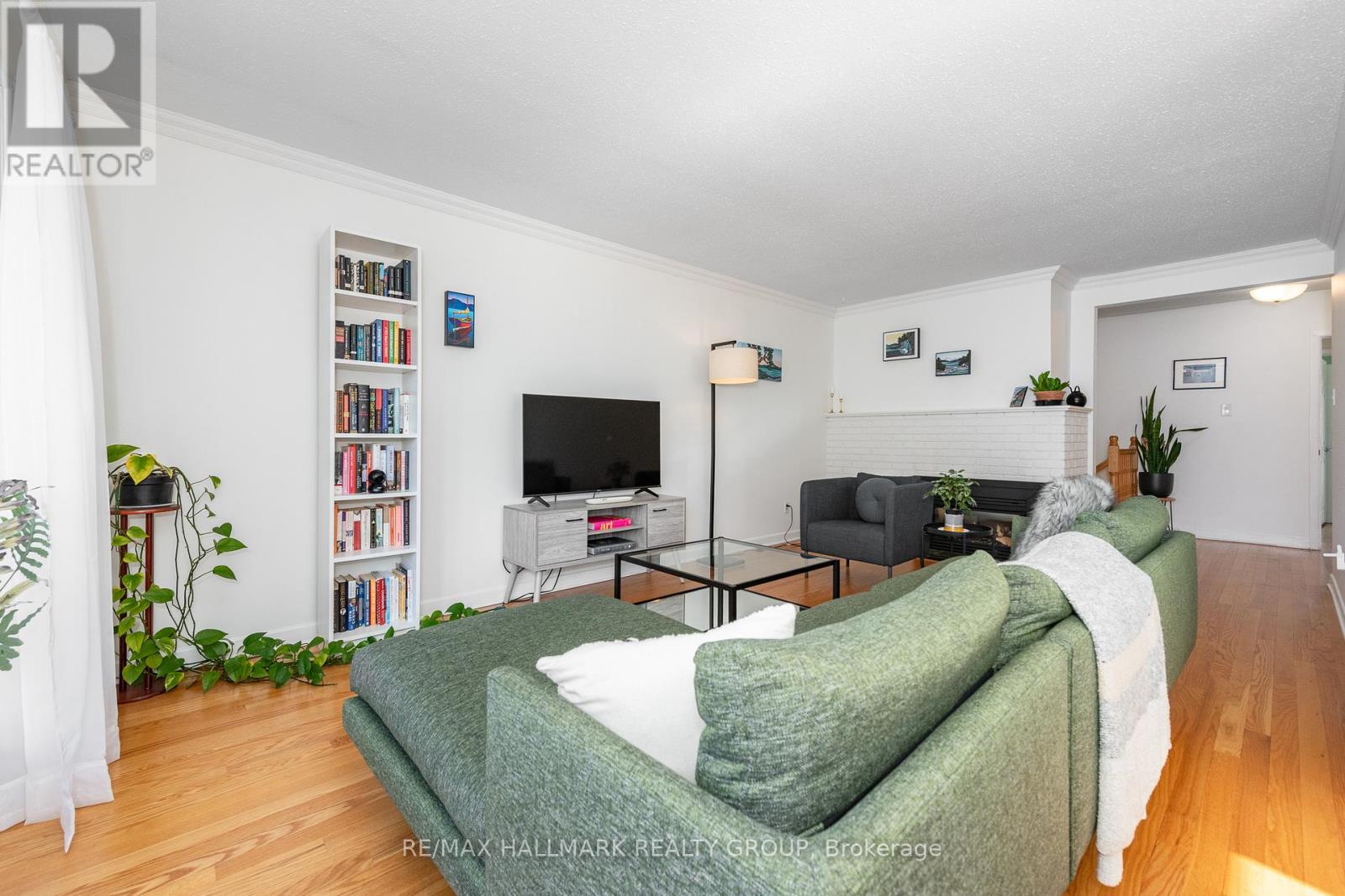 20 Mulvagh Avenue, Ottawa, Ontario  K2E 6M6 - Photo 9 - X12981662