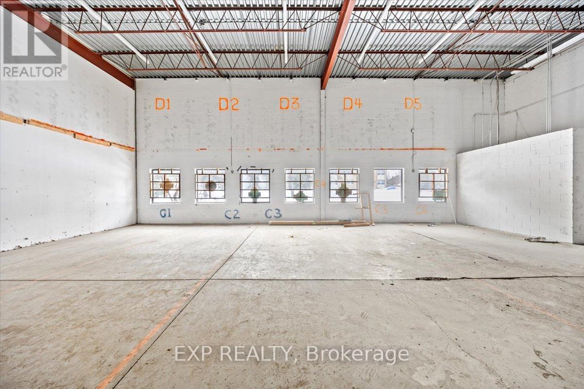 716 Industrial Avenue, Ottawa, Ontario  K1G 0Y9 - Photo 18 - X12981694