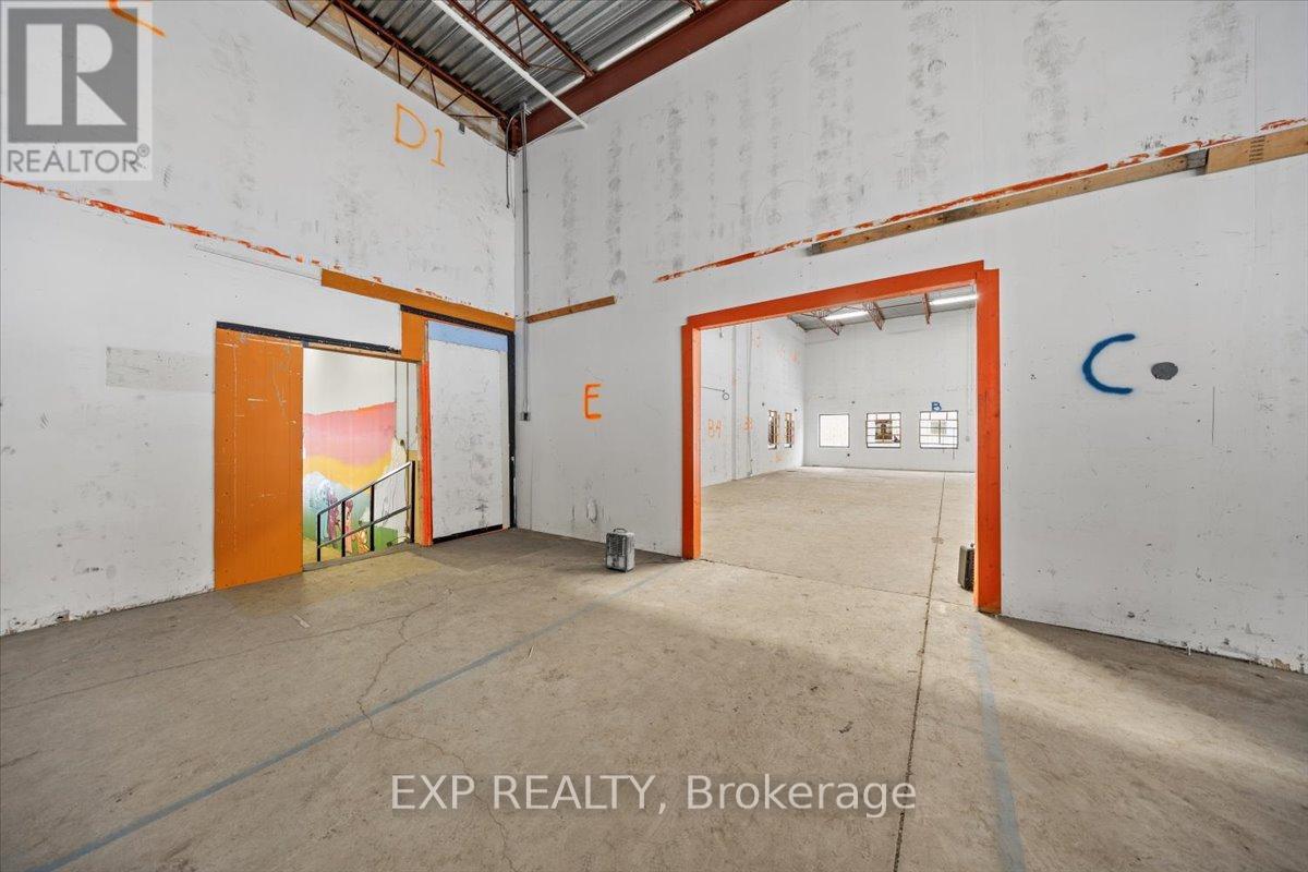 716 Industrial Avenue, Ottawa, Ontario  K1G 0Y9 - Photo 19 - X12981694