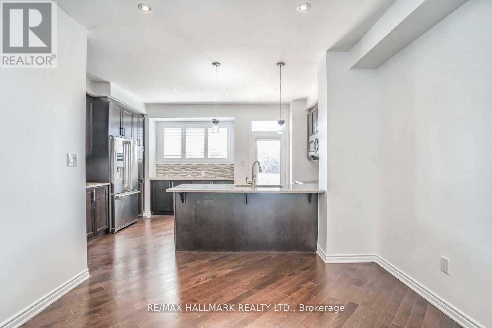 34 Heron Park Place, Toronto, Ontario  M1E 0B8 - Photo 10 - E12981364