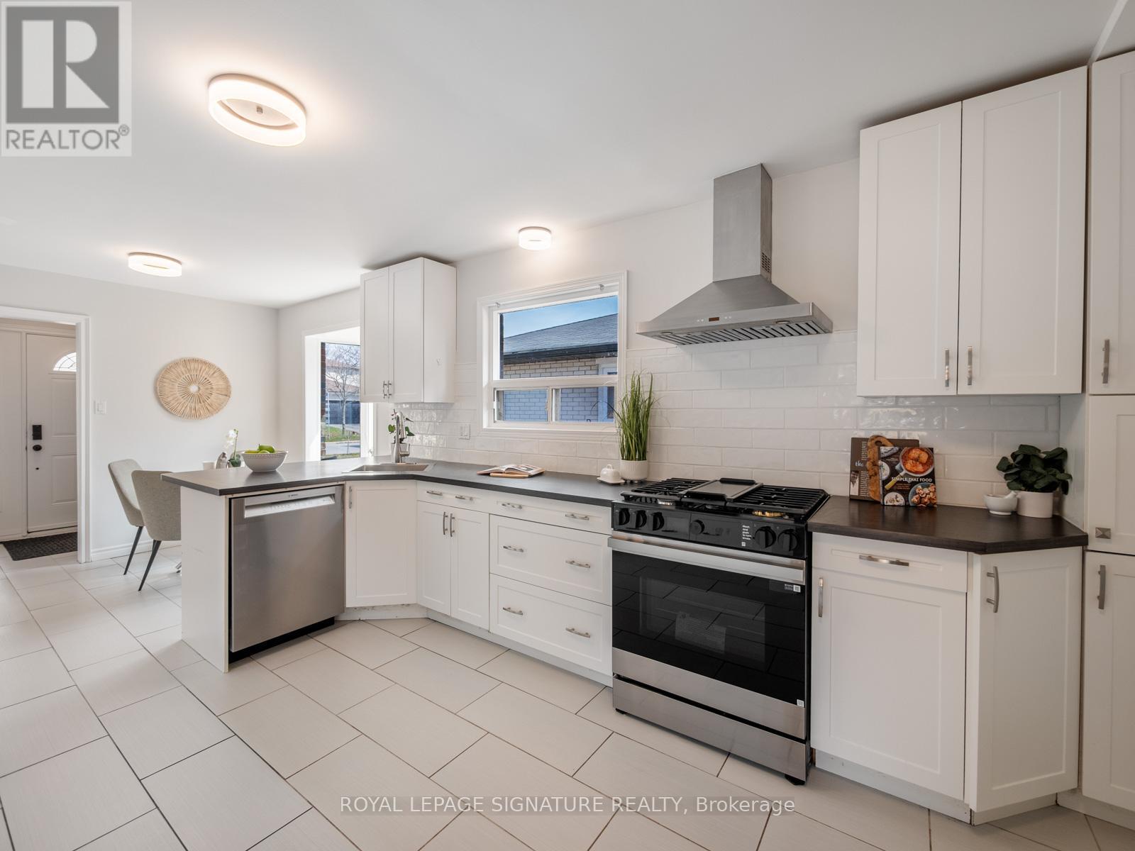 27 Mcculley Street, Toronto, Ontario  M1C 2B2 - Photo 14 - E12981368