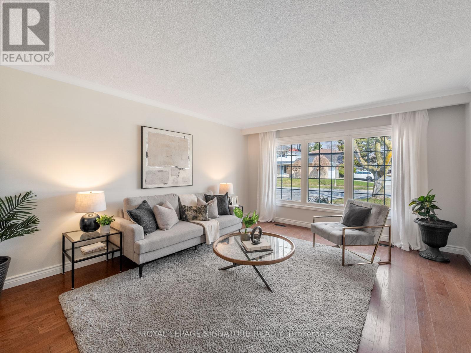 27 Mcculley Street, Toronto, Ontario  M1C 2B2 - Photo 2 - E12981368