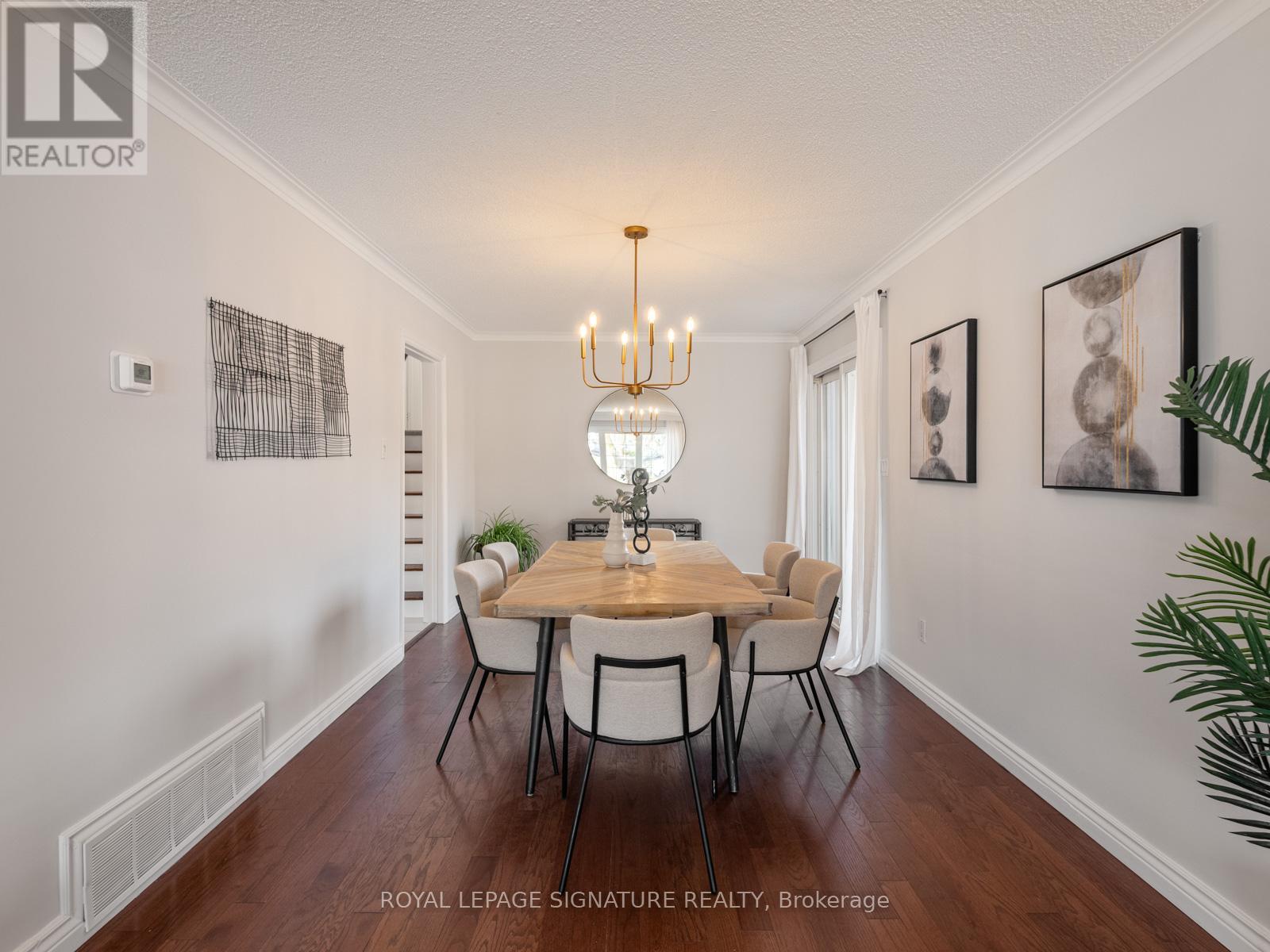 27 Mcculley Street, Toronto, Ontario  M1C 2B2 - Photo 8 - E12981368