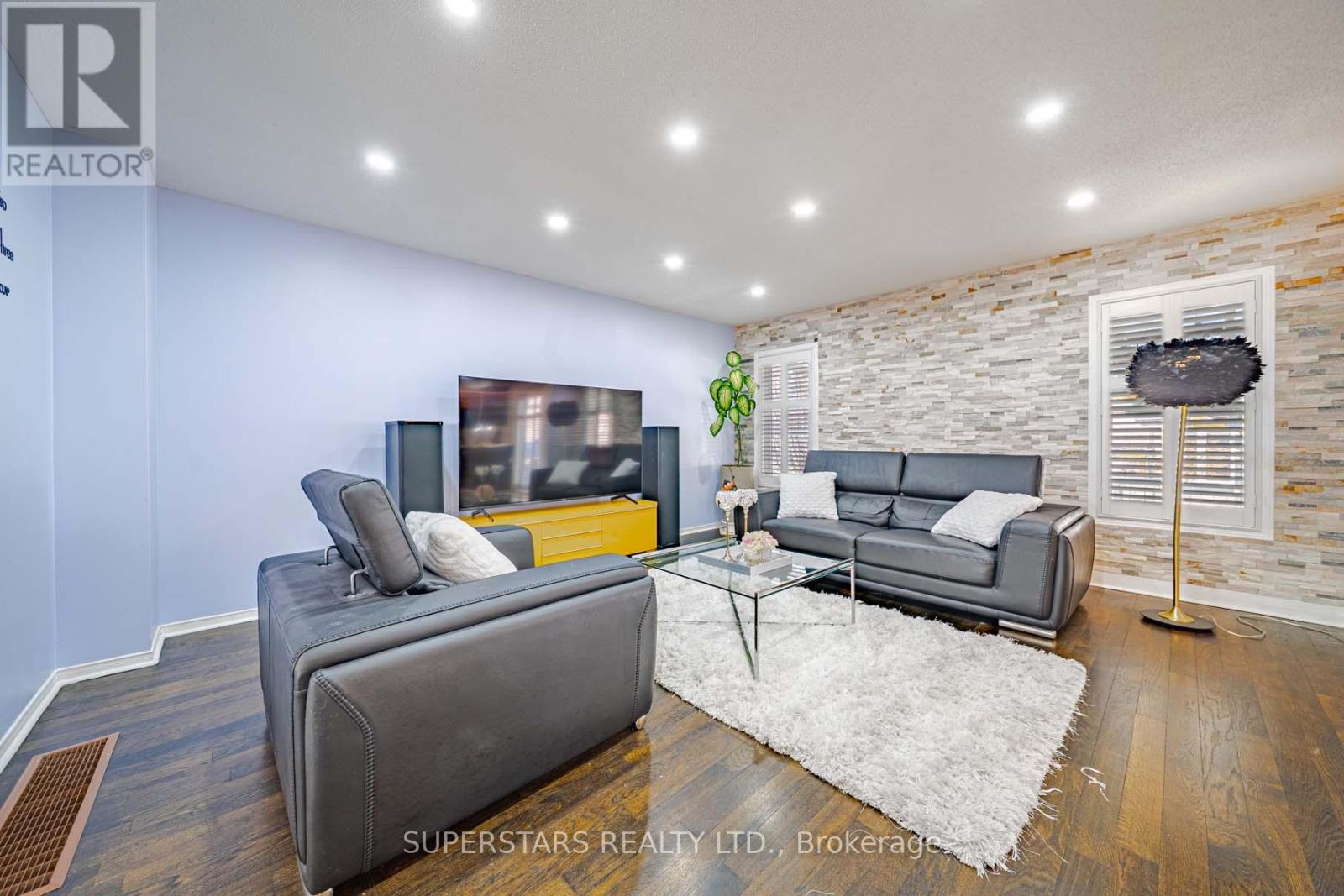 10 Colleridge Street, Ajax, Ontario  L1Z 2C1 - Photo 8 - E12981378