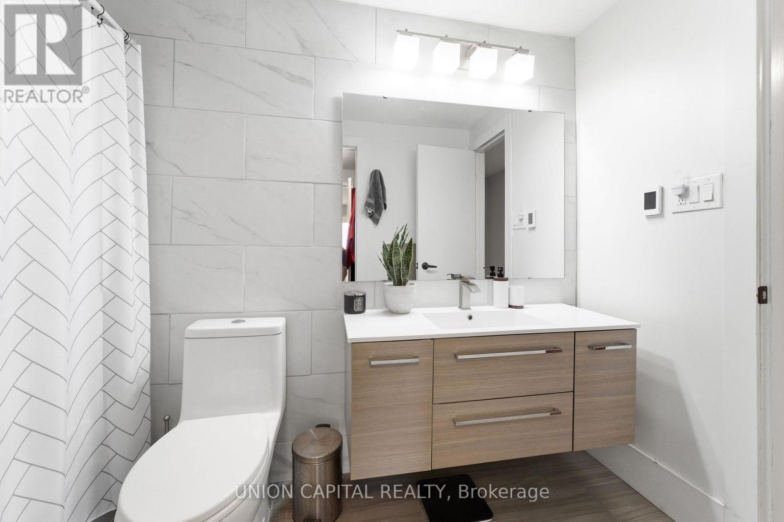 1934 Memory Lane, Pickering, Ontario  L1V 2V1 - Photo 27 - E12981392