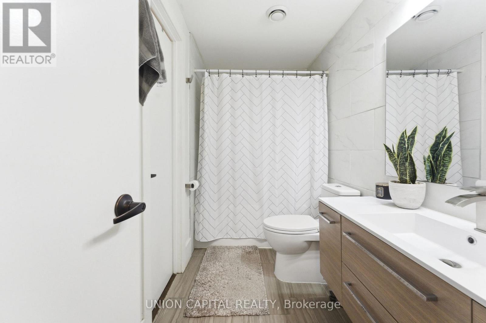 1934 Memory Lane, Pickering, Ontario  L1V 2V1 - Photo 28 - E12981392