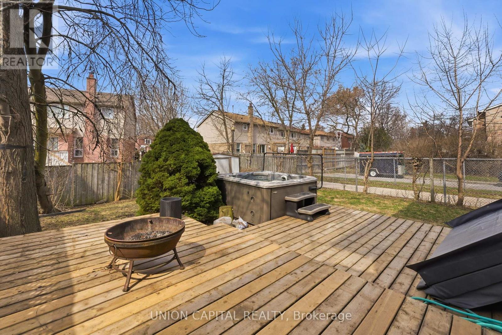 1934 Memory Lane, Pickering, Ontario  L1V 2V1 - Photo 33 - E12981392