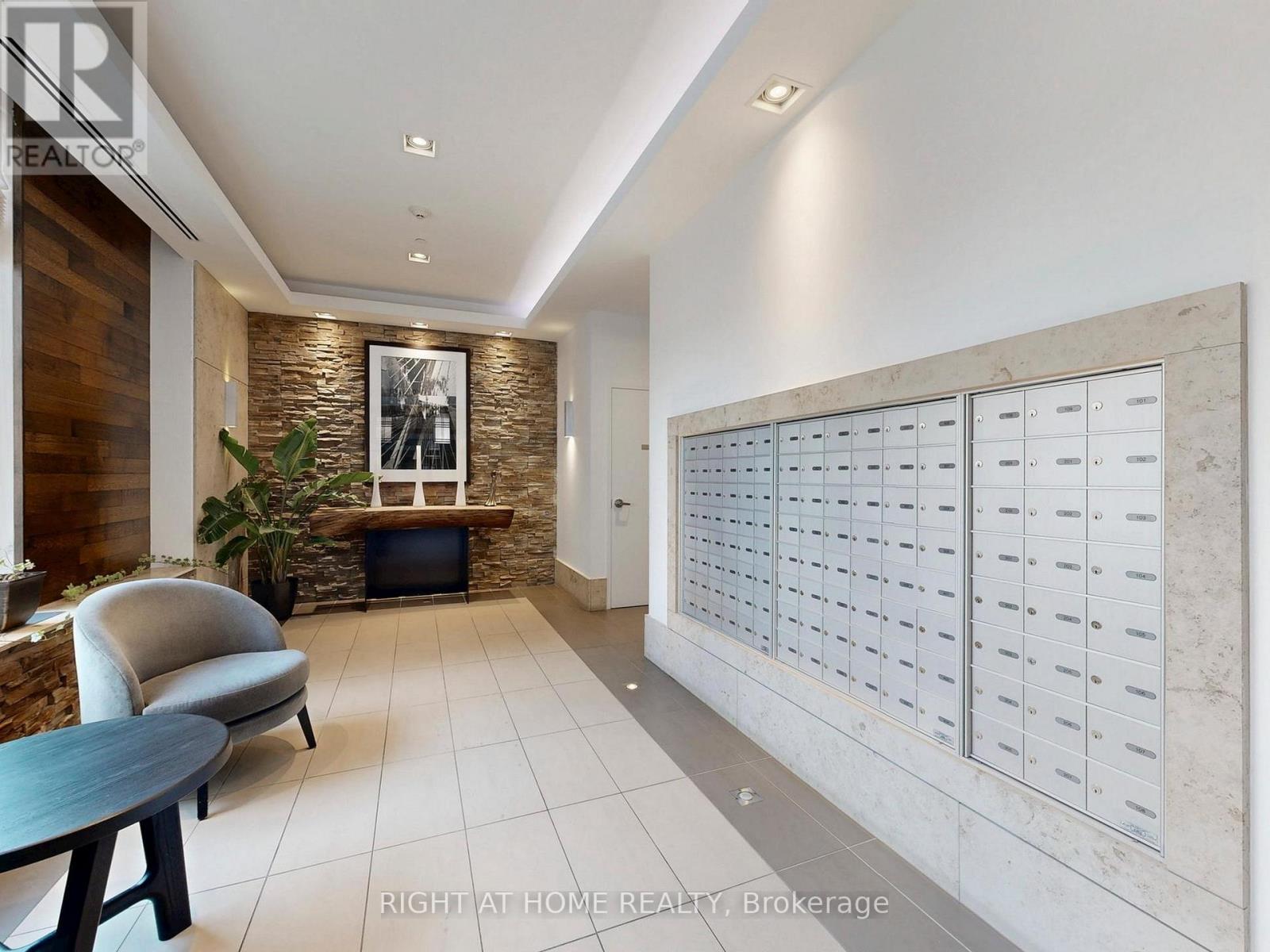 405 - 1215 Bayly Street, Pickering (Bay Ridges), Ontario  L1W 1L7 - Photo 10 - E12981450