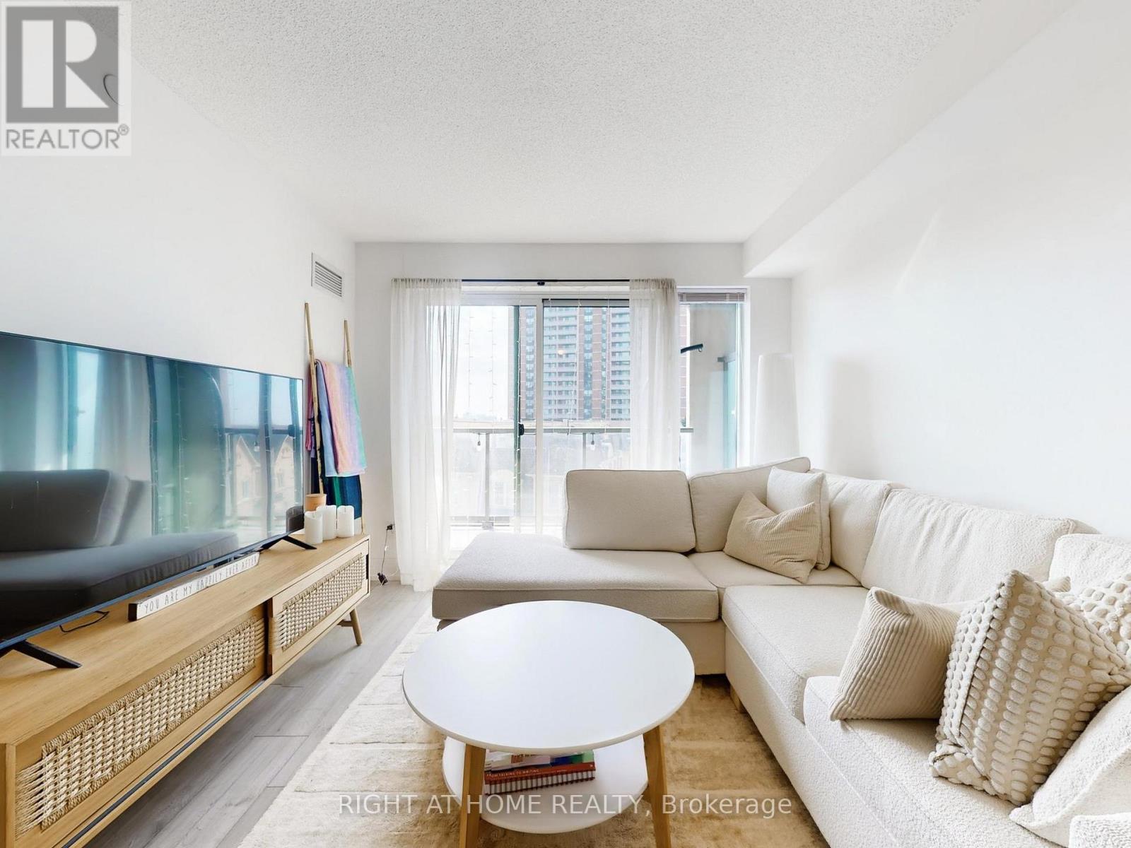 405 - 1215 Bayly Street, Pickering (Bay Ridges), Ontario  L1W 1L7 - Photo 12 - E12981450