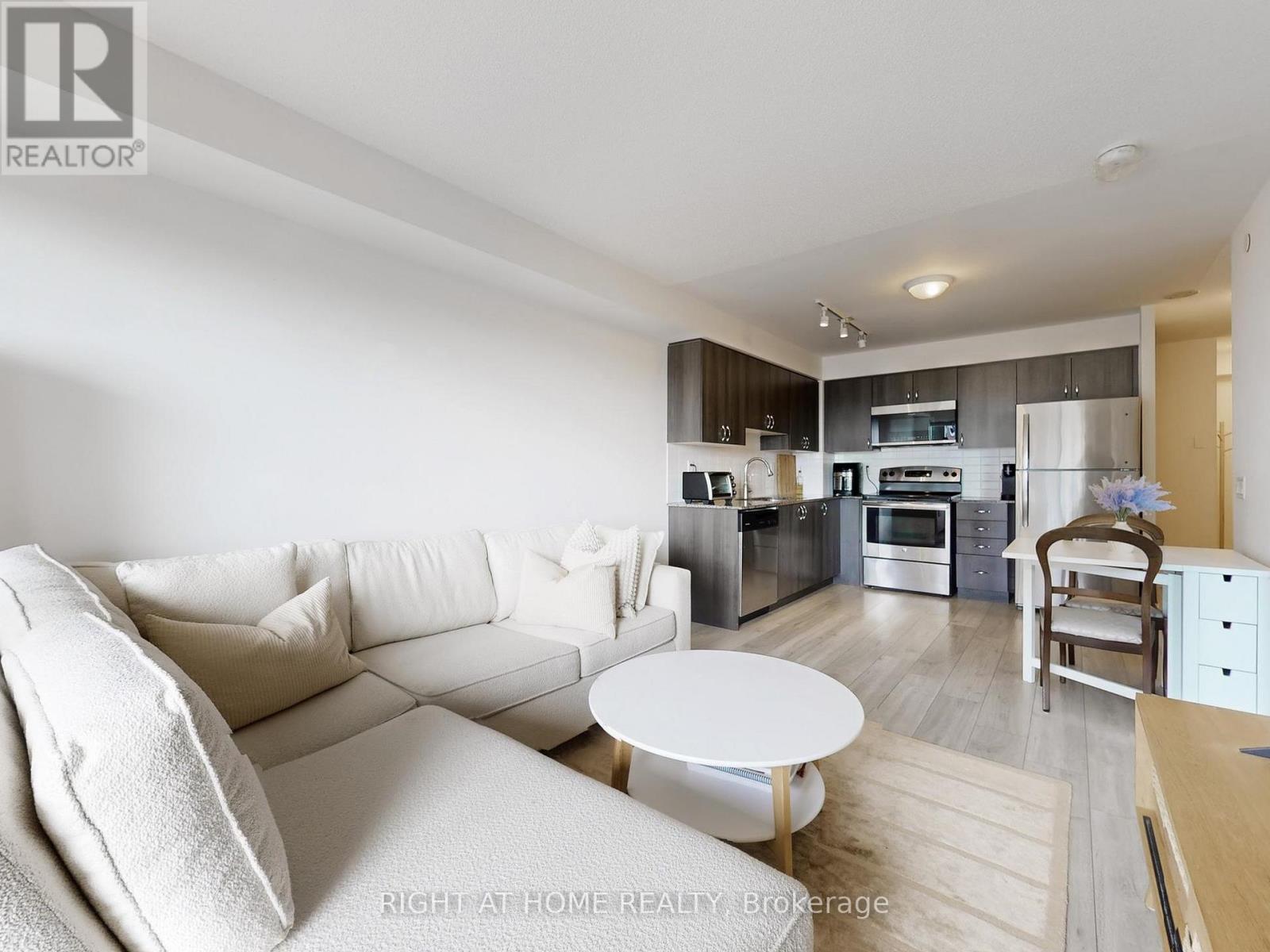 405 - 1215 Bayly Street, Pickering (Bay Ridges), Ontario  L1W 1L7 - Photo 15 - E12981450