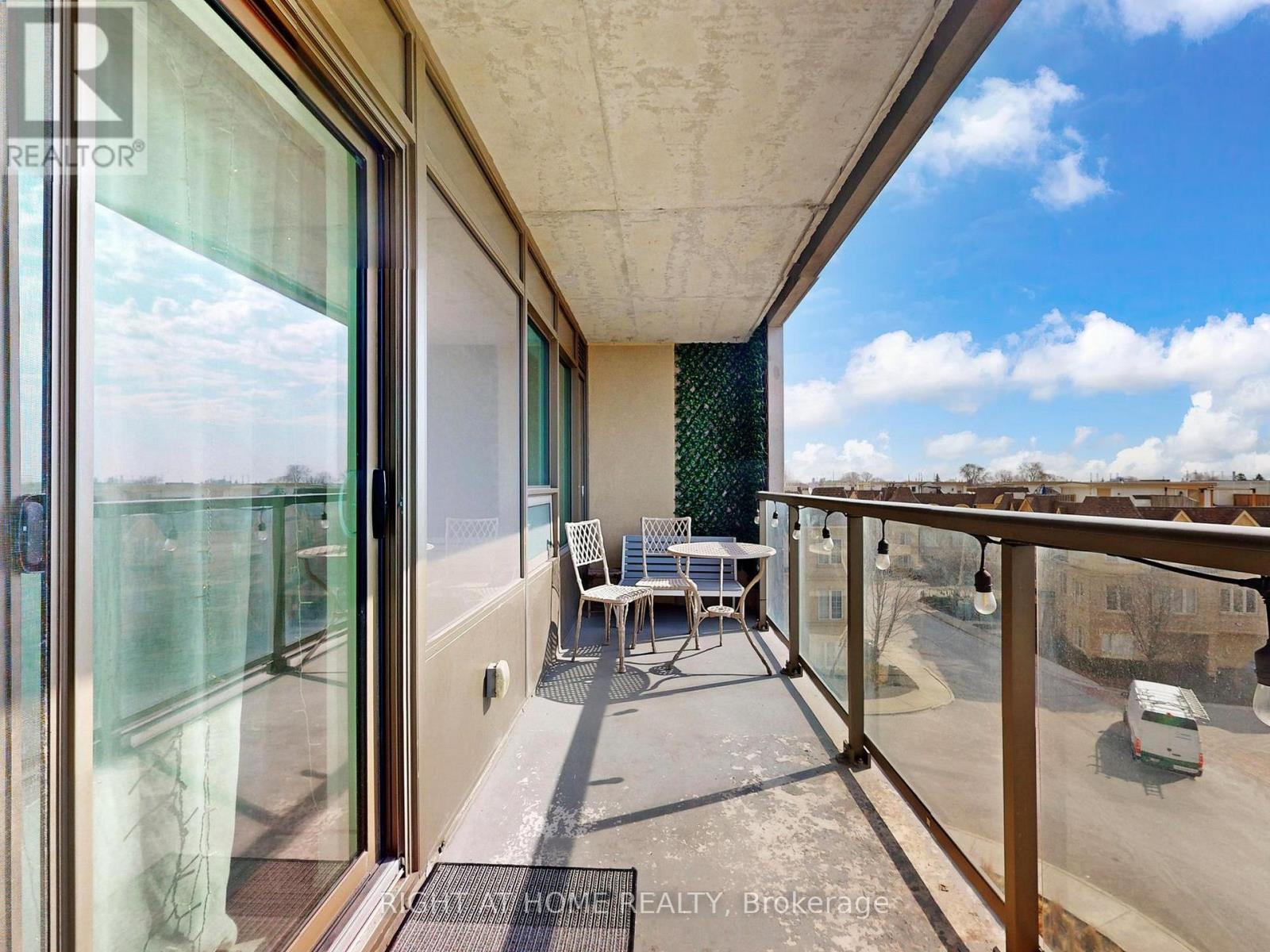 405 - 1215 Bayly Street, Pickering (Bay Ridges), Ontario  L1W 1L7 - Photo 34 - E12981450