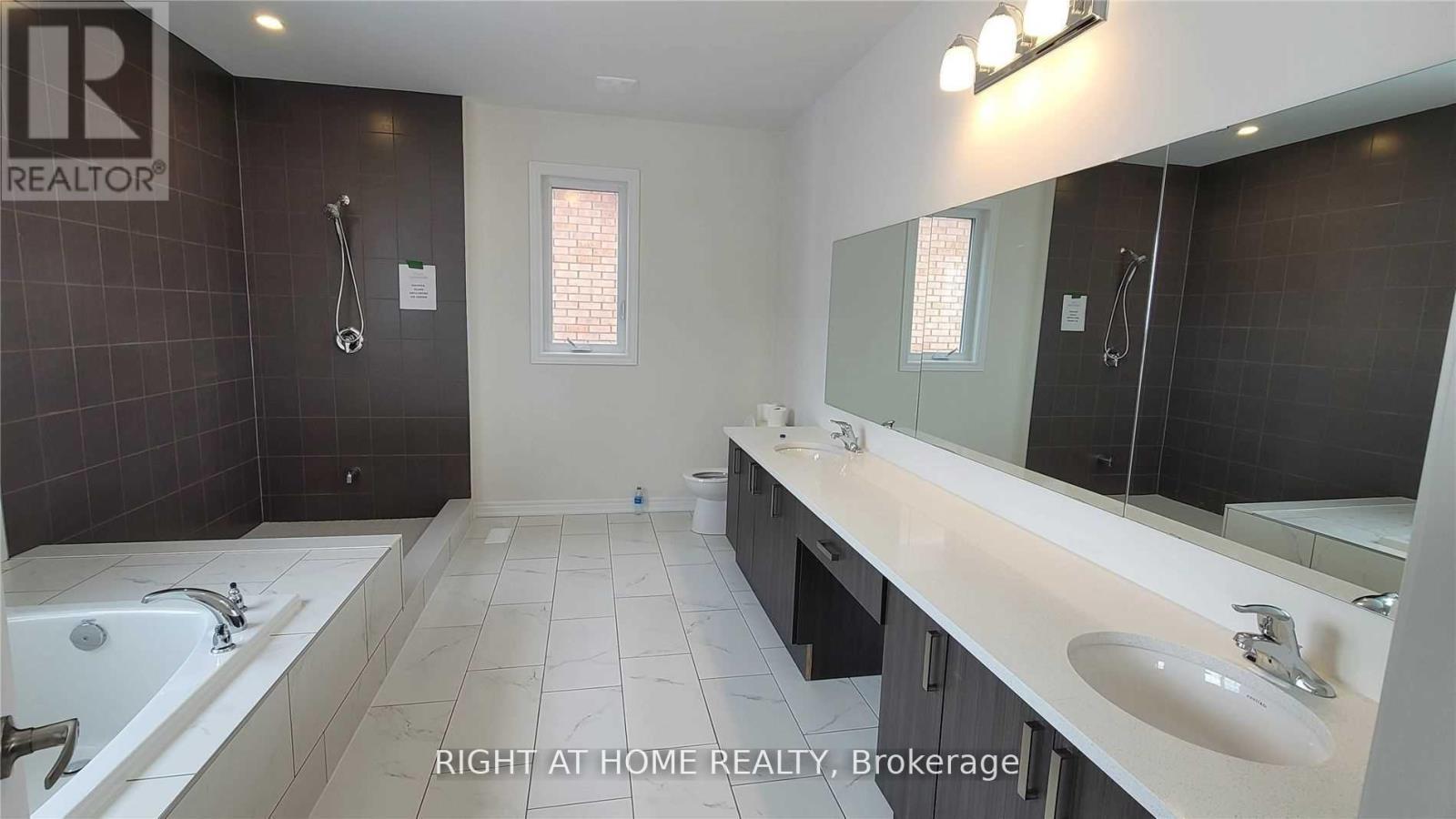 199 Miyako Court, Oshawa, Ontario  L1L 0R7 - Photo 17 - E12981484