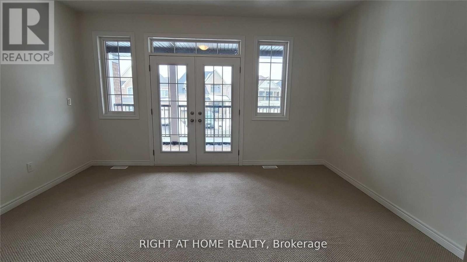 199 Miyako Court, Oshawa, Ontario  L1L 0R7 - Photo 5 - E12981484