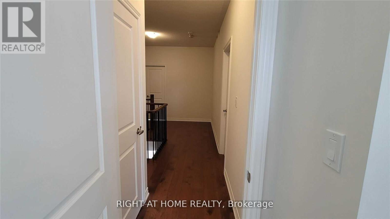 199 Miyako Court, Oshawa, Ontario  L1L 0R7 - Photo 7 - E12981484