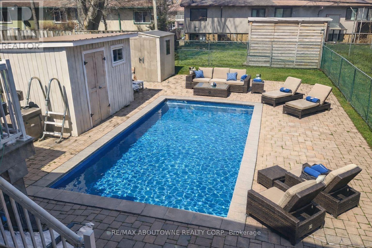 72 Dogwood Crescent, Toronto, Ontario  M1P 3N6 - Photo 5 - E12981680