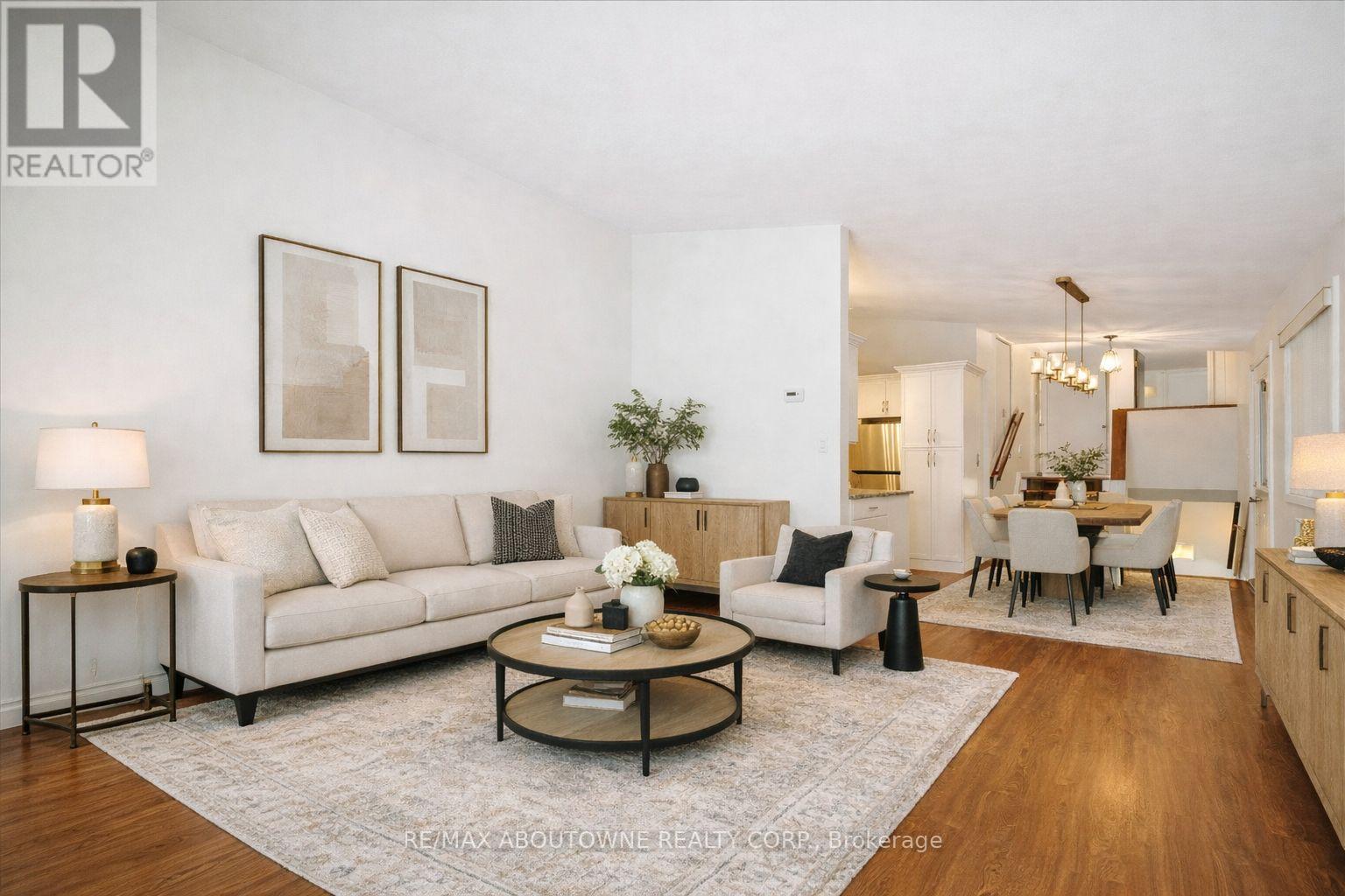 72 Dogwood Crescent, Toronto, Ontario  M1P 3N6 - Photo 7 - E12981680