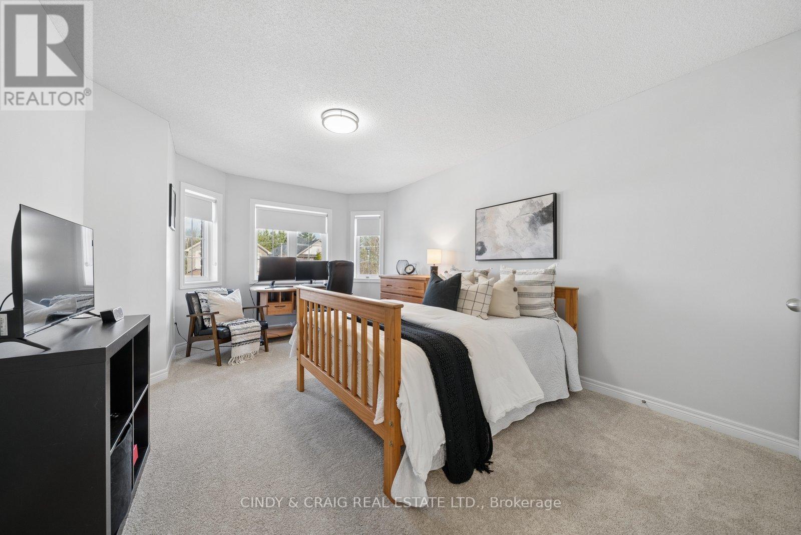 126 Harry Gay Drive, Clarington, Ontario  L1E 0A9 - Photo 10 - E12981704