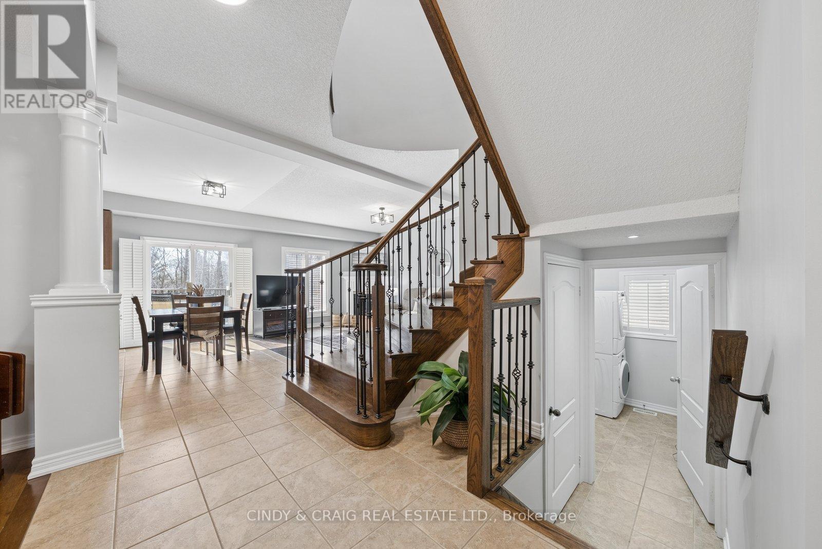 126 Harry Gay Drive, Clarington, Ontario  L1E 0A9 - Photo 2 - E12981704