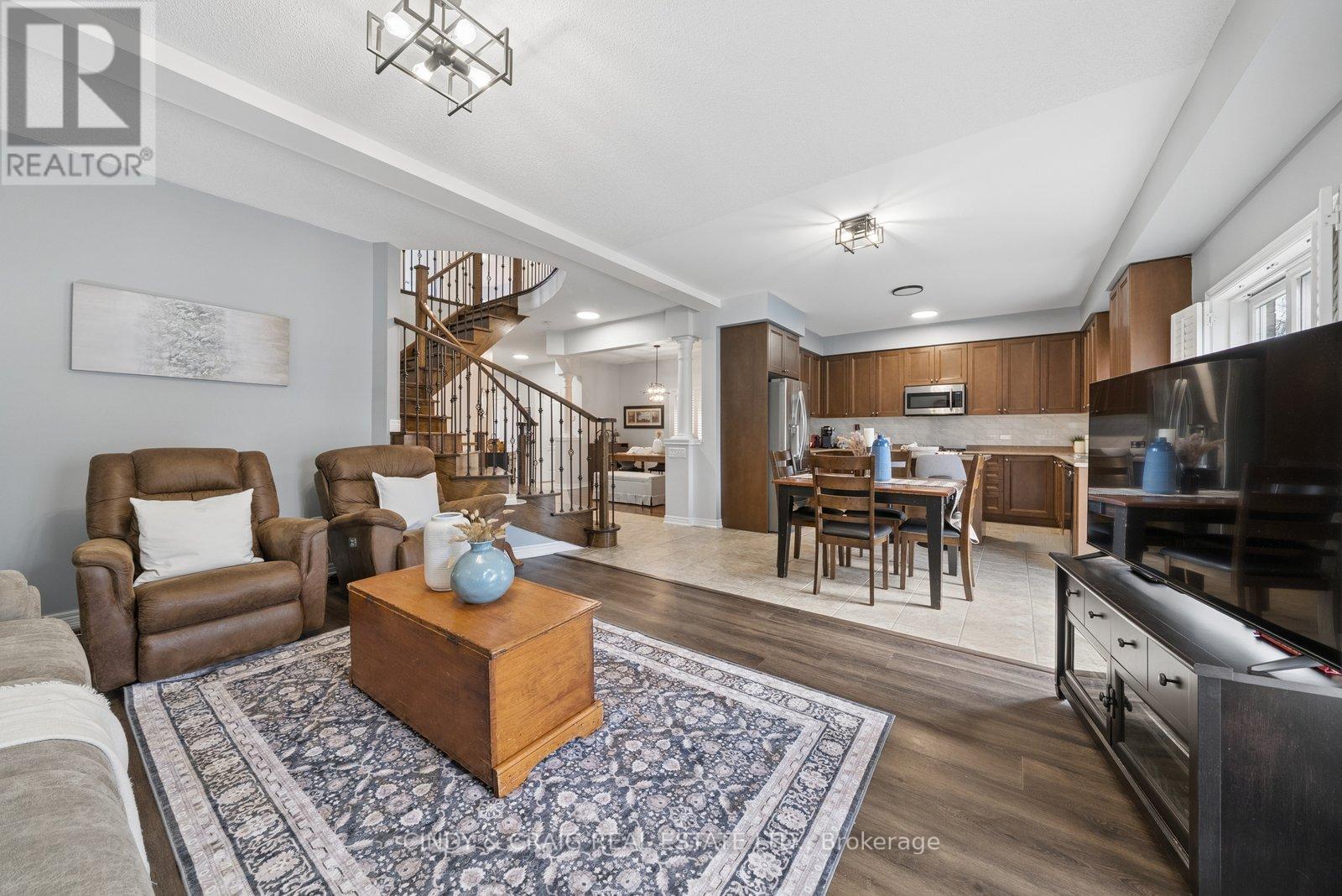 126 Harry Gay Drive, Clarington, Ontario  L1E 0A9 - Photo 3 - E12981704