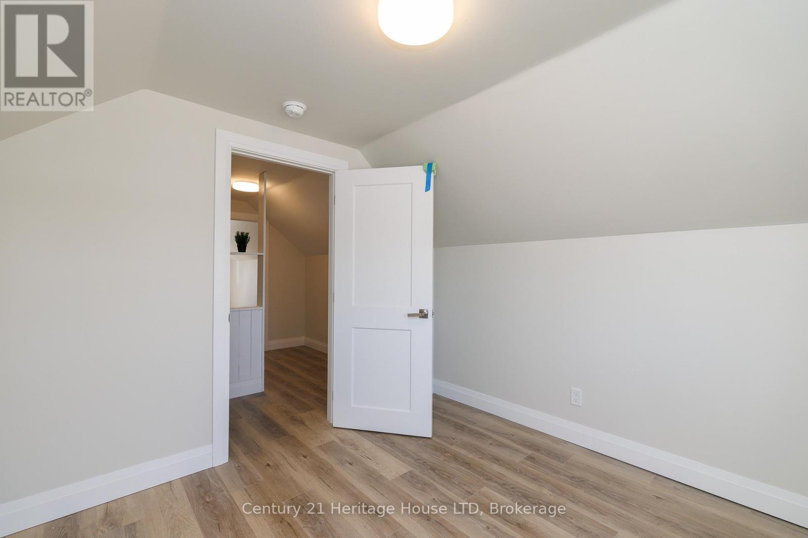 197 Murray Street, Fort Erie, Ontario  L2A 2B7 - Photo 21 - X12981312