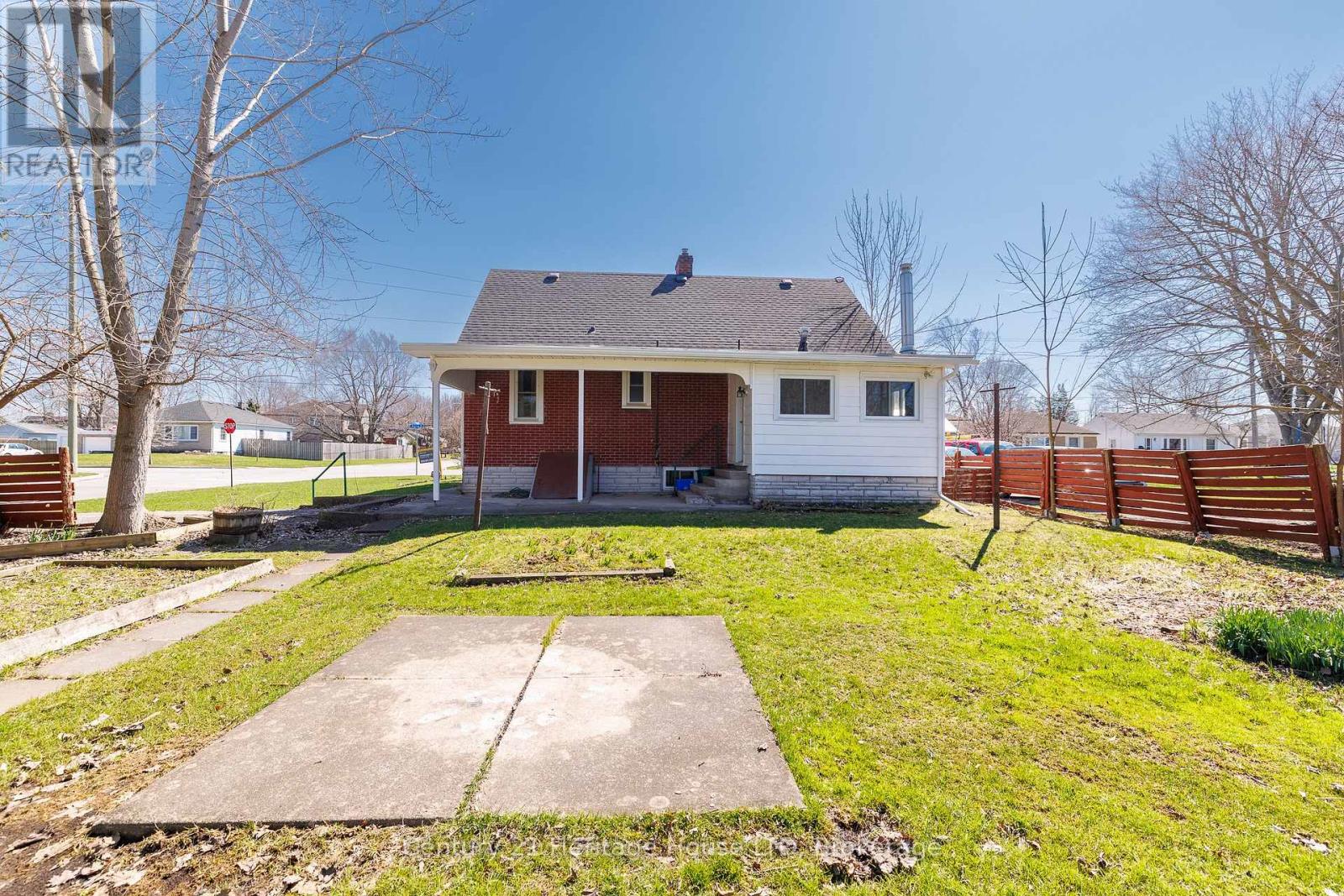 197 Murray Street, Fort Erie, Ontario  L2A 2B7 - Photo 22 - X12981312