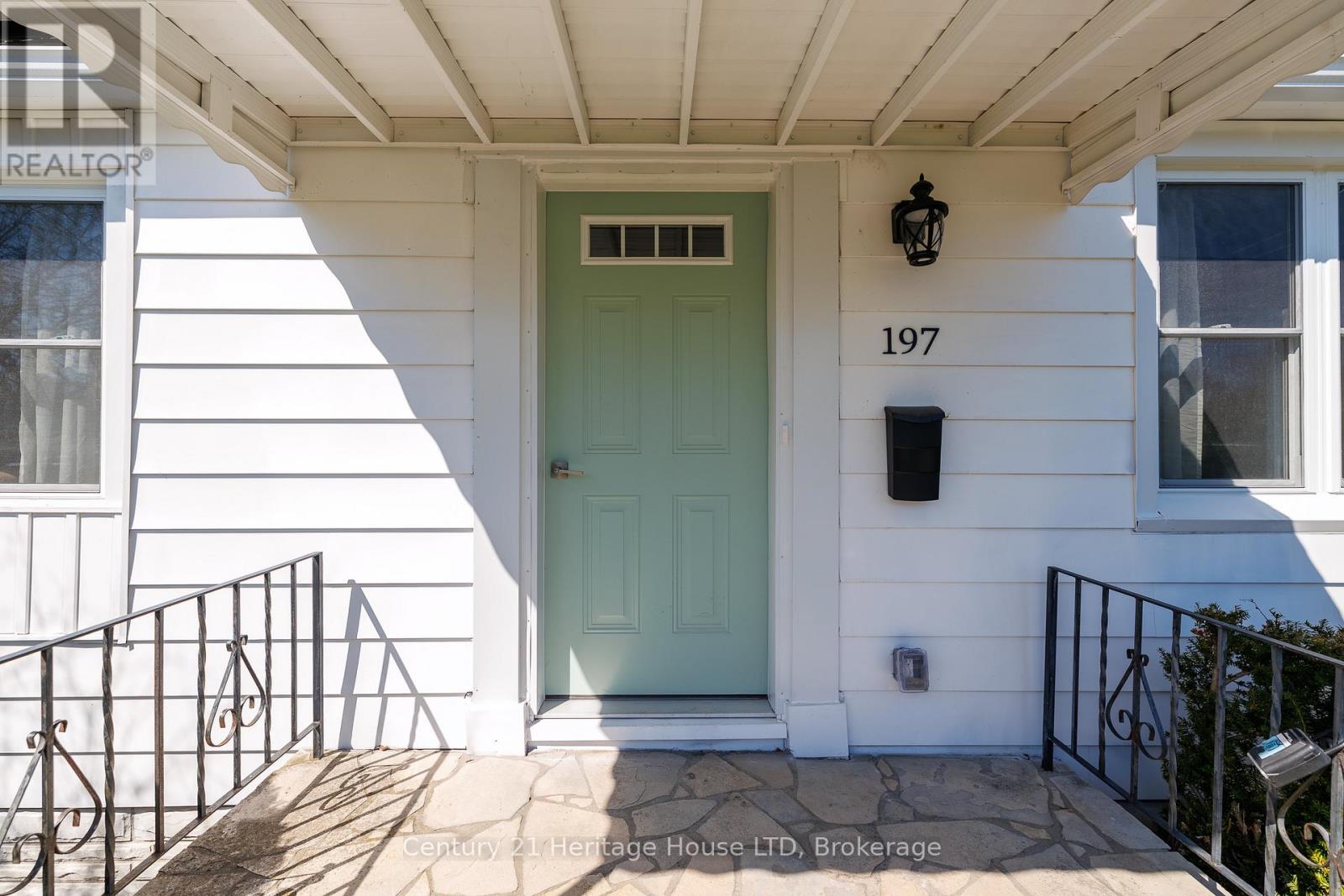 197 Murray Street, Fort Erie, Ontario  L2A 2B7 - Photo 23 - X12981312