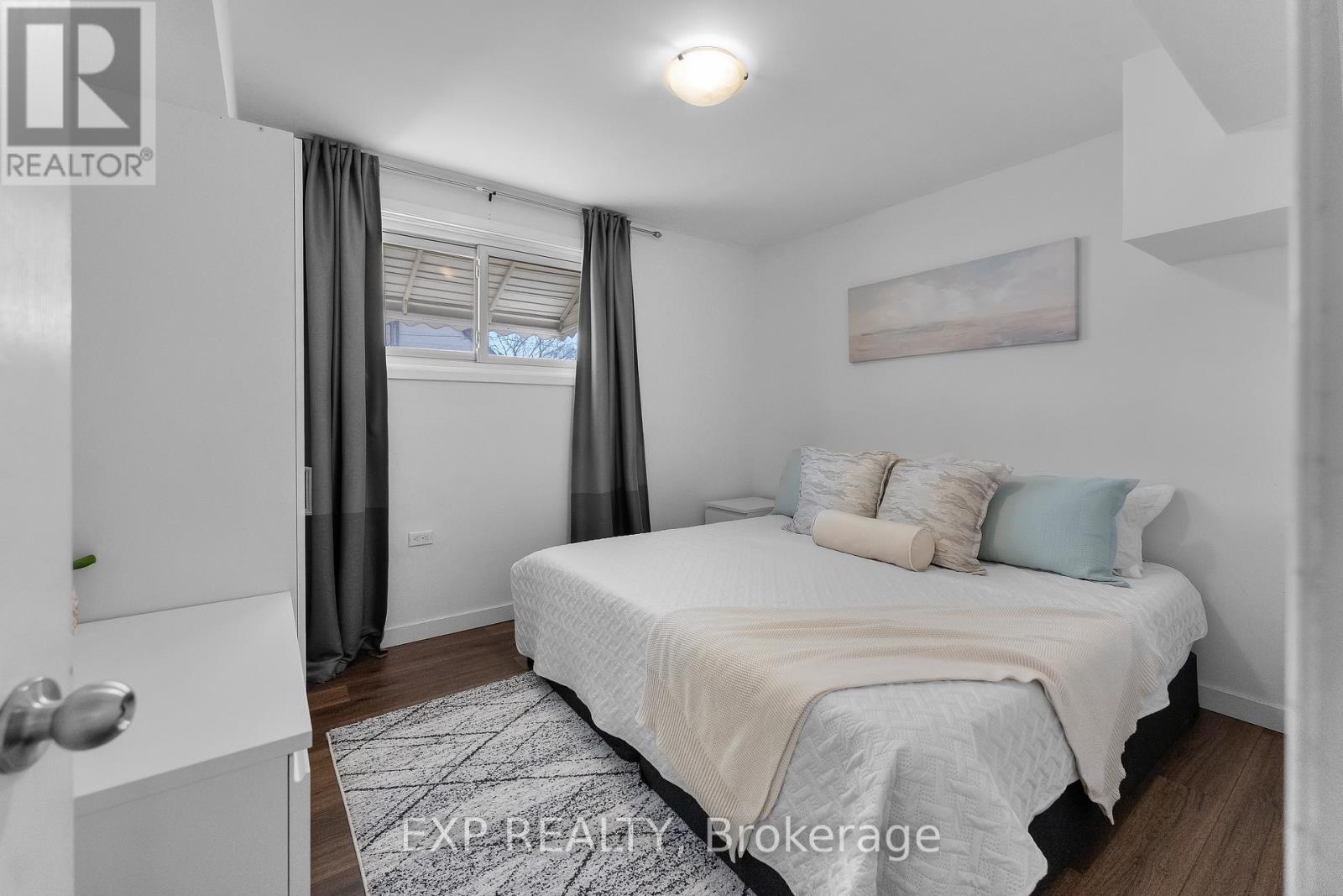 271 Crowland Avenue, Welland, Ontario  L3B 1X5 - Photo 14 - X12981508