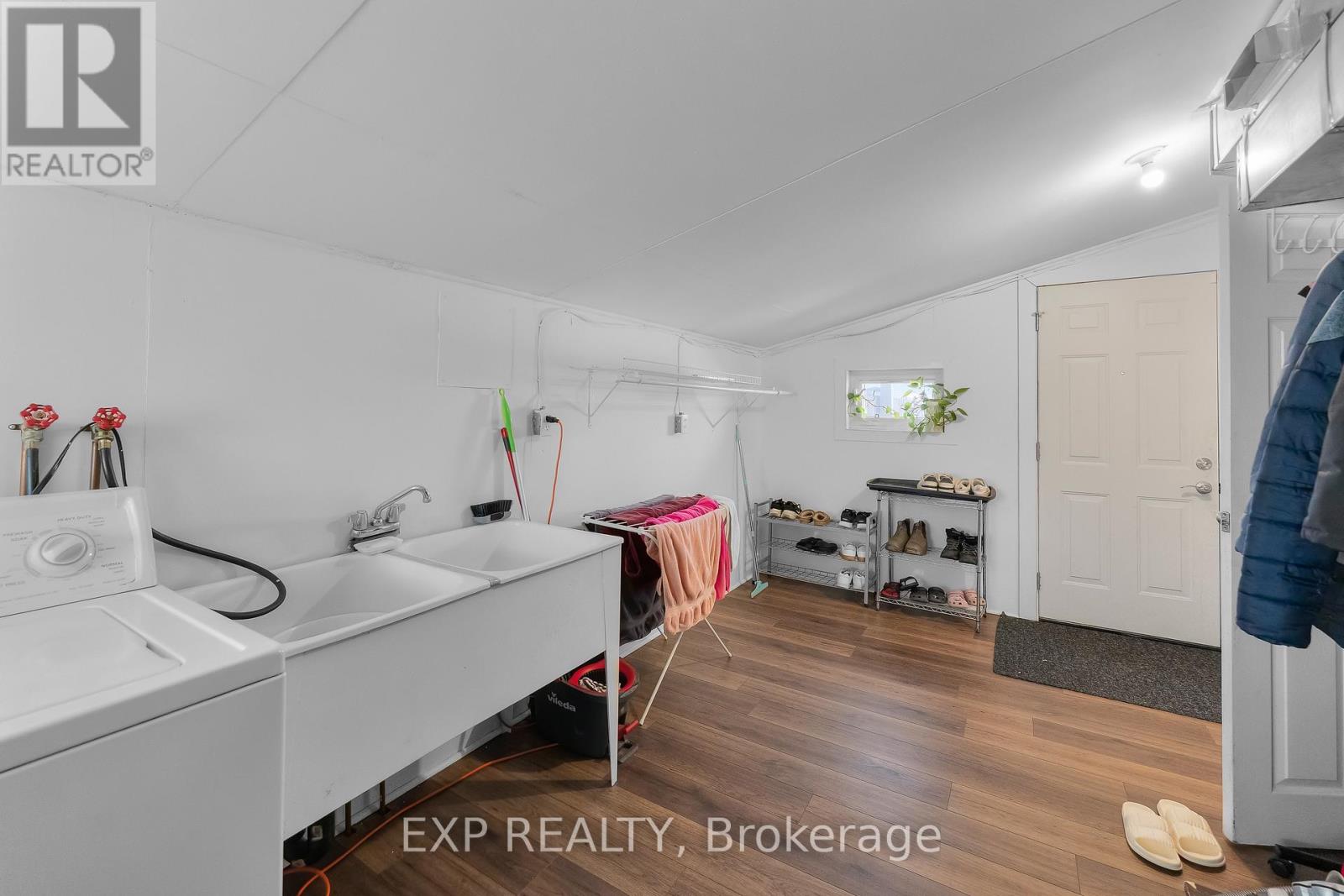 271 Crowland Avenue, Welland, Ontario  L3B 1X5 - Photo 18 - X12981508