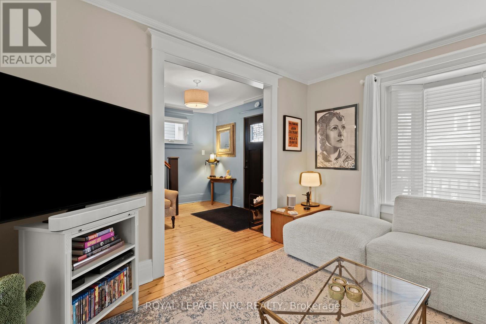 51 Chaplin Avenue, St. Catharines, Ontario  L2R 2E4 - Photo 10 - X12981638