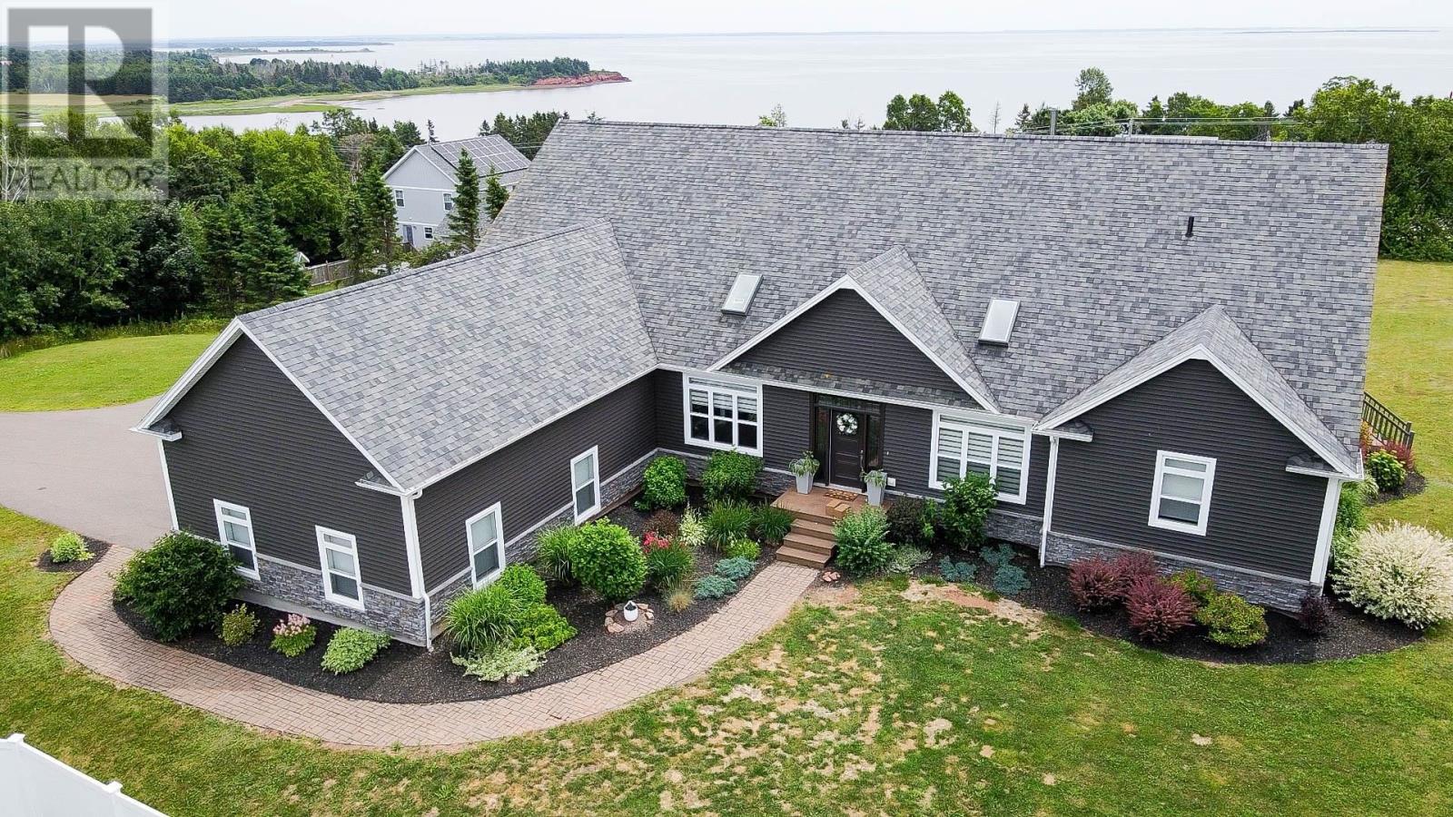 23 Paget Crescent, Stratford, Prince Edward Island