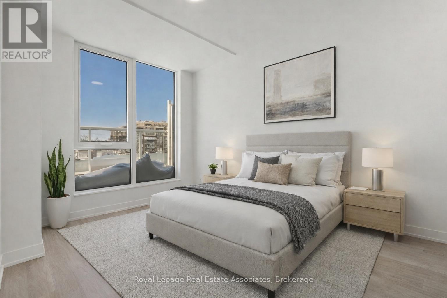 512 - 25 Cordova Avenue, Toronto, Ontario  M9A 0E5 - Photo 10 - W12977490