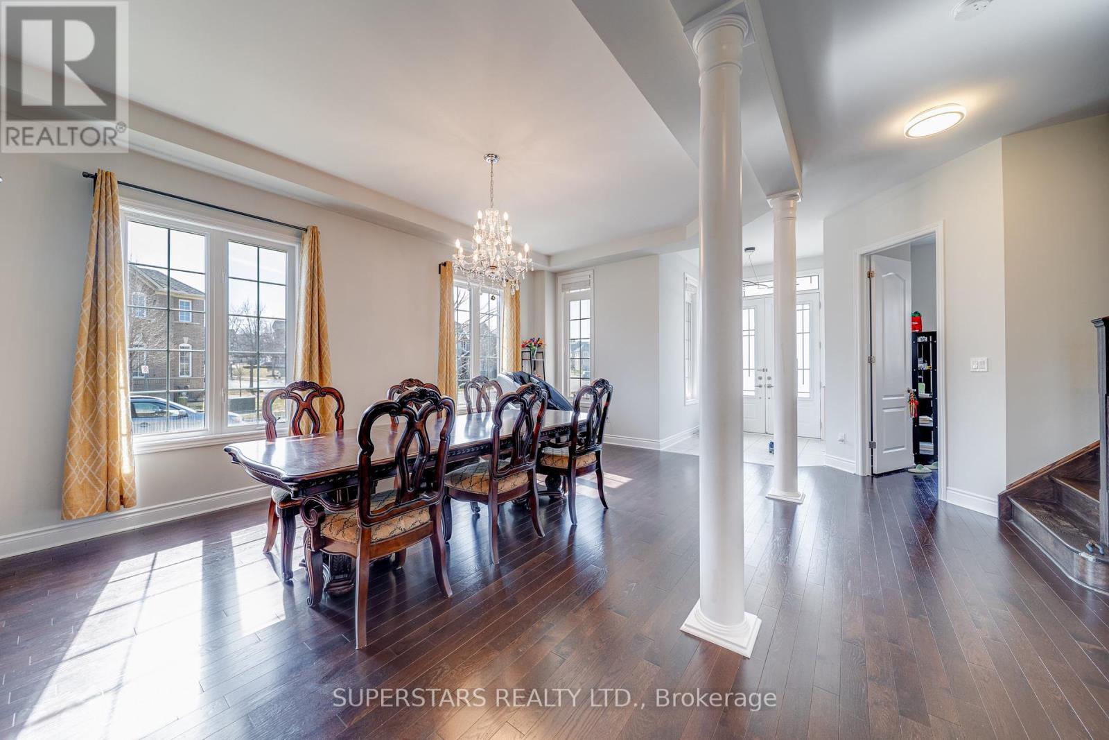 1070 Wilbur Pipher Circle, Newmarket, Ontario  L3X 3H7 - Photo 12 - N12981476