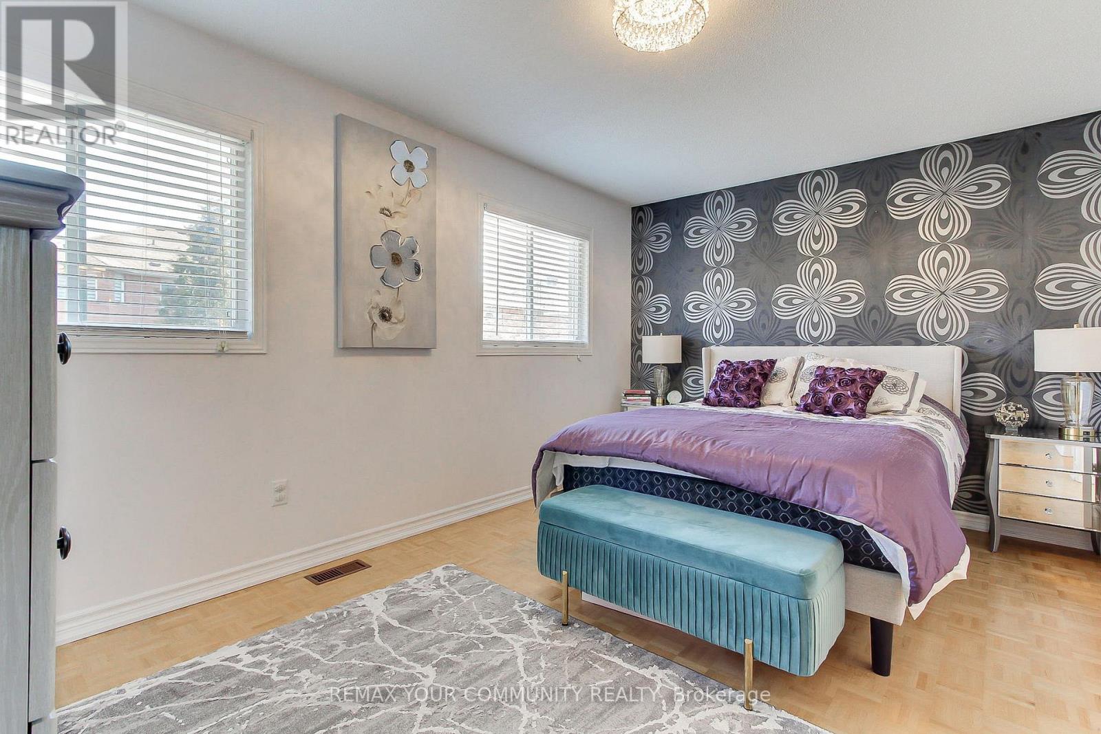 45 Harmony Road, Vaughan, Ontario  L4K 5G5 - Photo 12 - N12981480