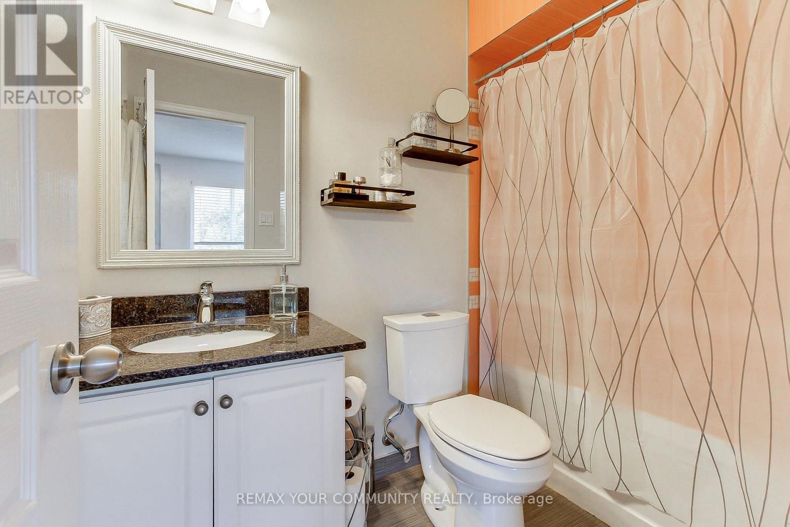 45 Harmony Road, Vaughan, Ontario  L4K 5G5 - Photo 14 - N12981480