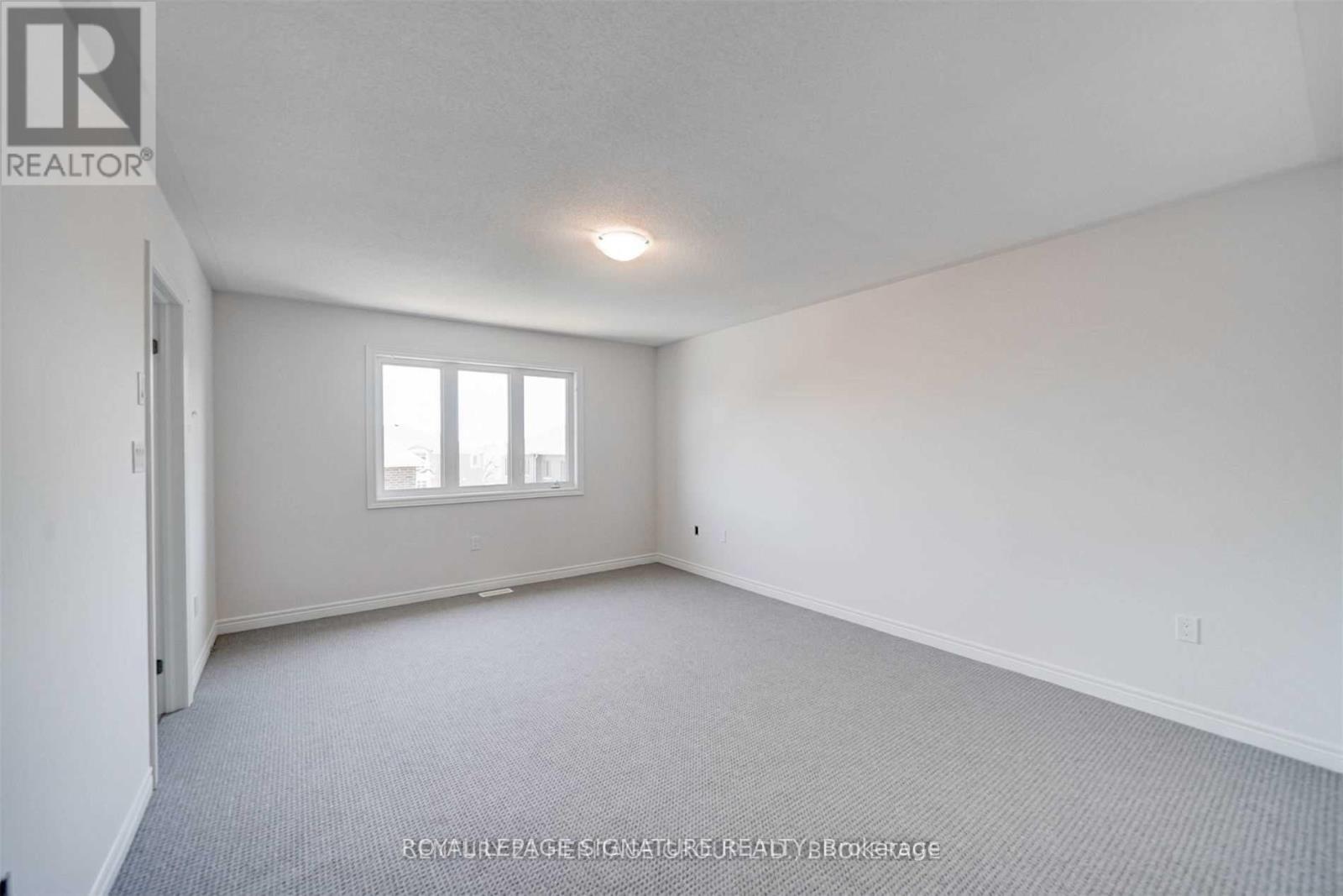 5 Frederick Taylor Way, East Gwillimbury (Mt Albert), Ontario  L0G 1M0 - Photo 25 - N12981482