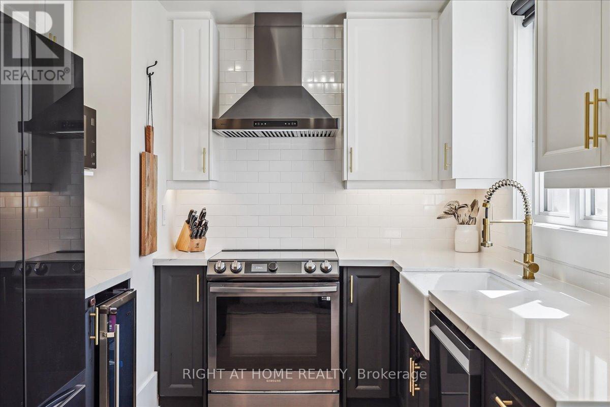 14 - 105 Kayla Crescent, Vaughan, Ontario  L6A 4W3 - Photo 7 - N12981496