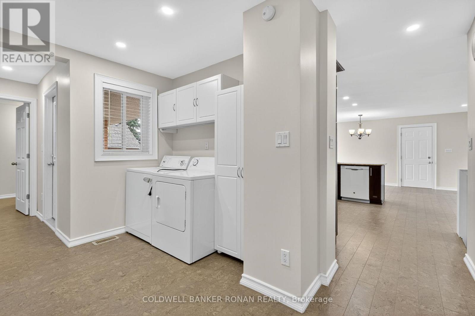 118 Queen Street, Bradford West Gwillimbury (Bradford), Ontario  L3Z 1L3 - Photo 27 - N12981538