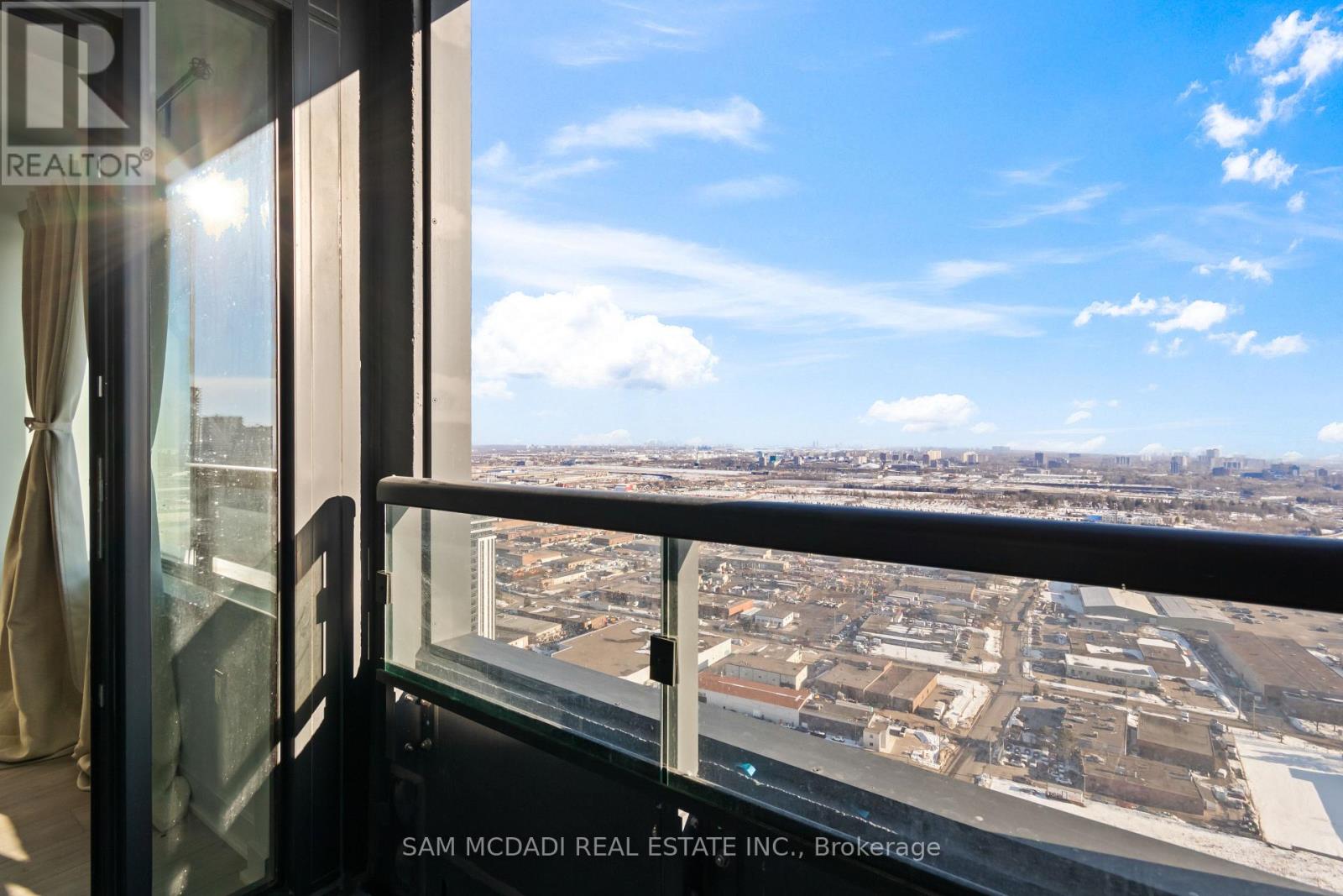 3704 - 2920 Highway 7, Vaughan, Ontario  L4K 0P4 - Photo 14 - N12981594