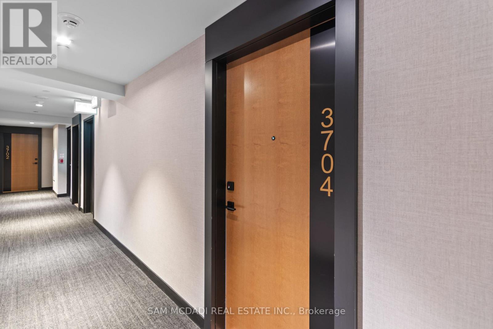 3704 - 2920 Highway 7, Vaughan, Ontario  L4K 0P4 - Photo 3 - N12981594