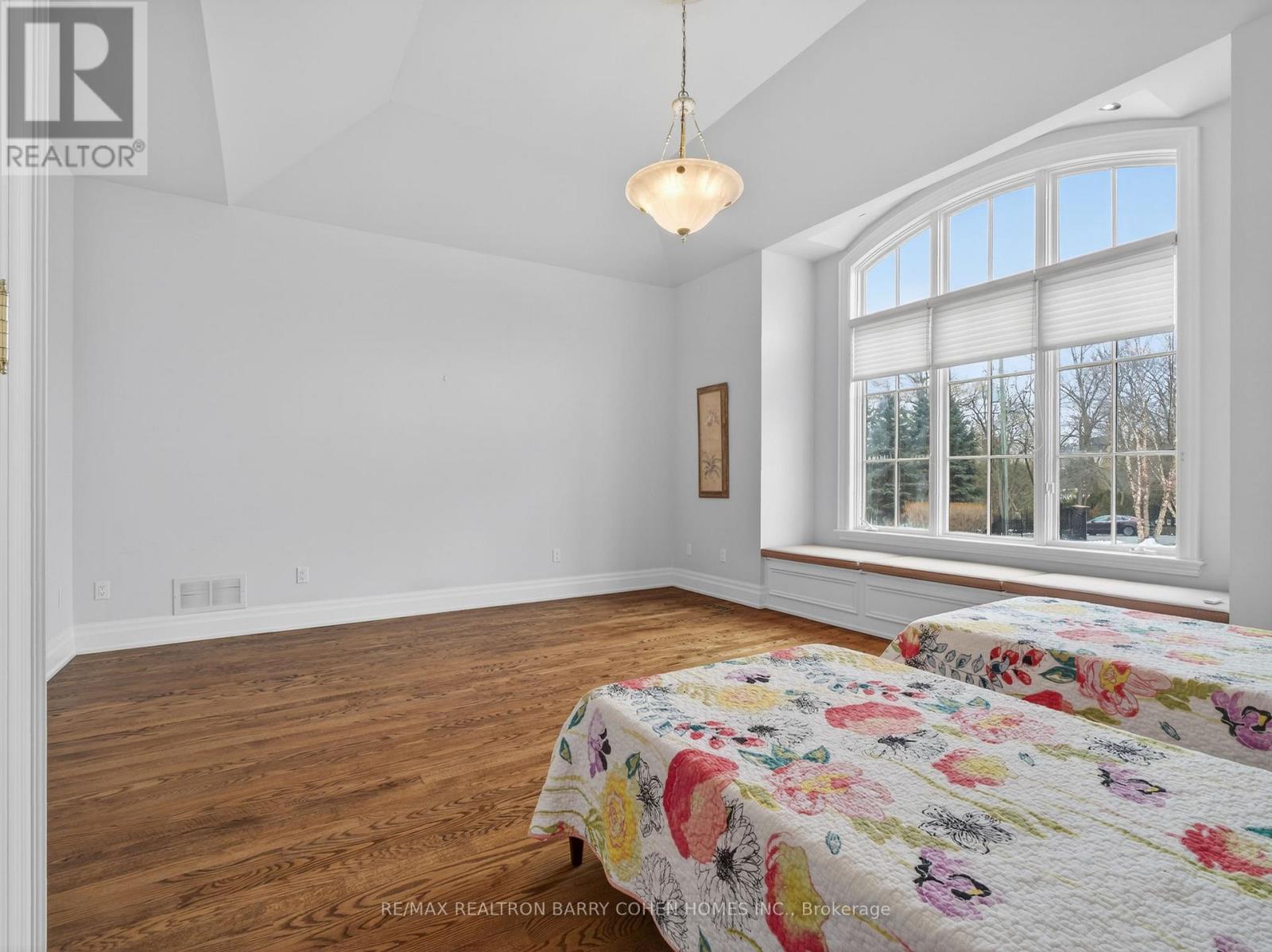 65 Thornbank Road, Vaughan, Ontario  L4J 2A1 - Photo 15 - N12981646