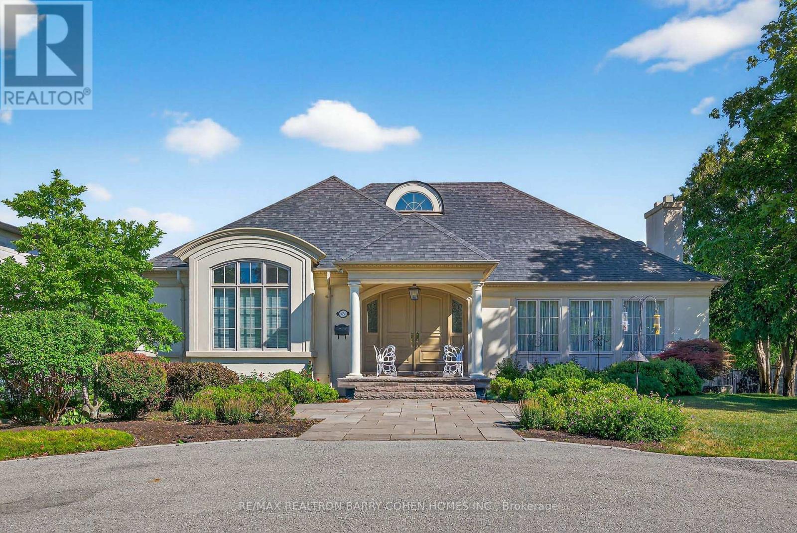 65 Thornbank Road, Vaughan, Ontario  L4J 2A1 - Photo 3 - N12981646