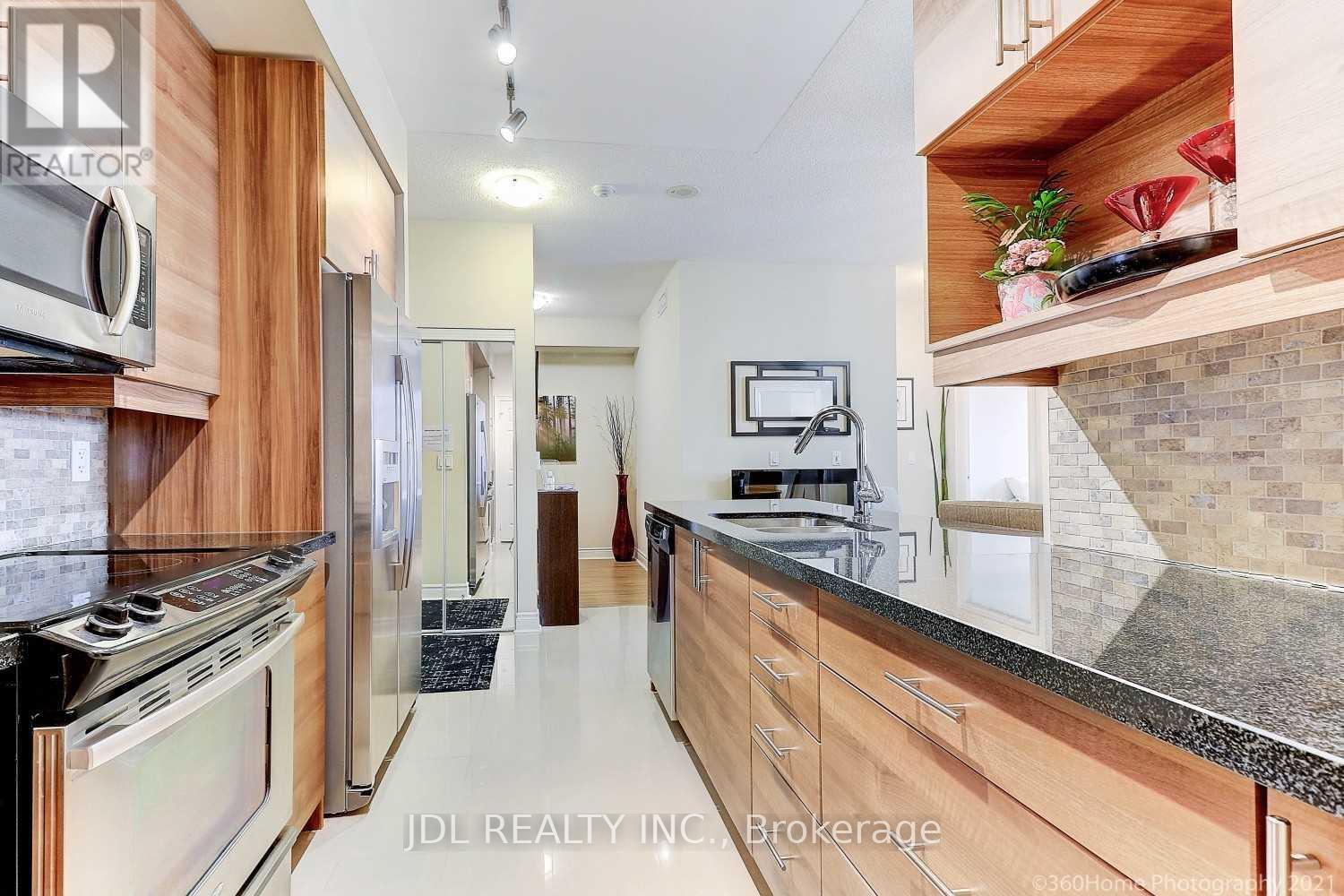 166 - 23 Cox Boulevard, Markham, Ontario  L3R 7Z9 - Photo 10 - N12981652