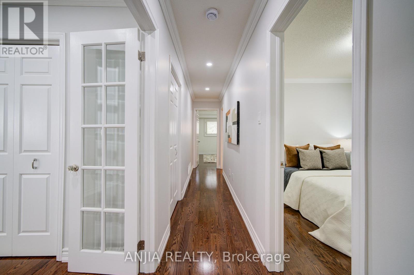 70 Briarwood Road, Markham, Ontario  L3R 2X3 - Photo 20 - N12981678