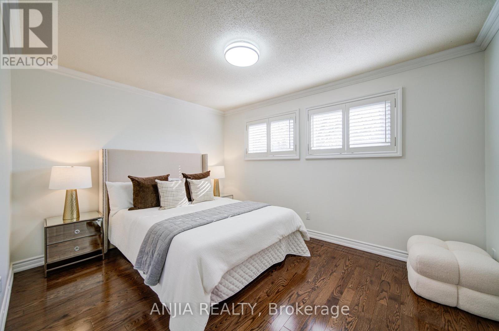 70 Briarwood Road, Markham, Ontario  L3R 2X3 - Photo 21 - N12981678