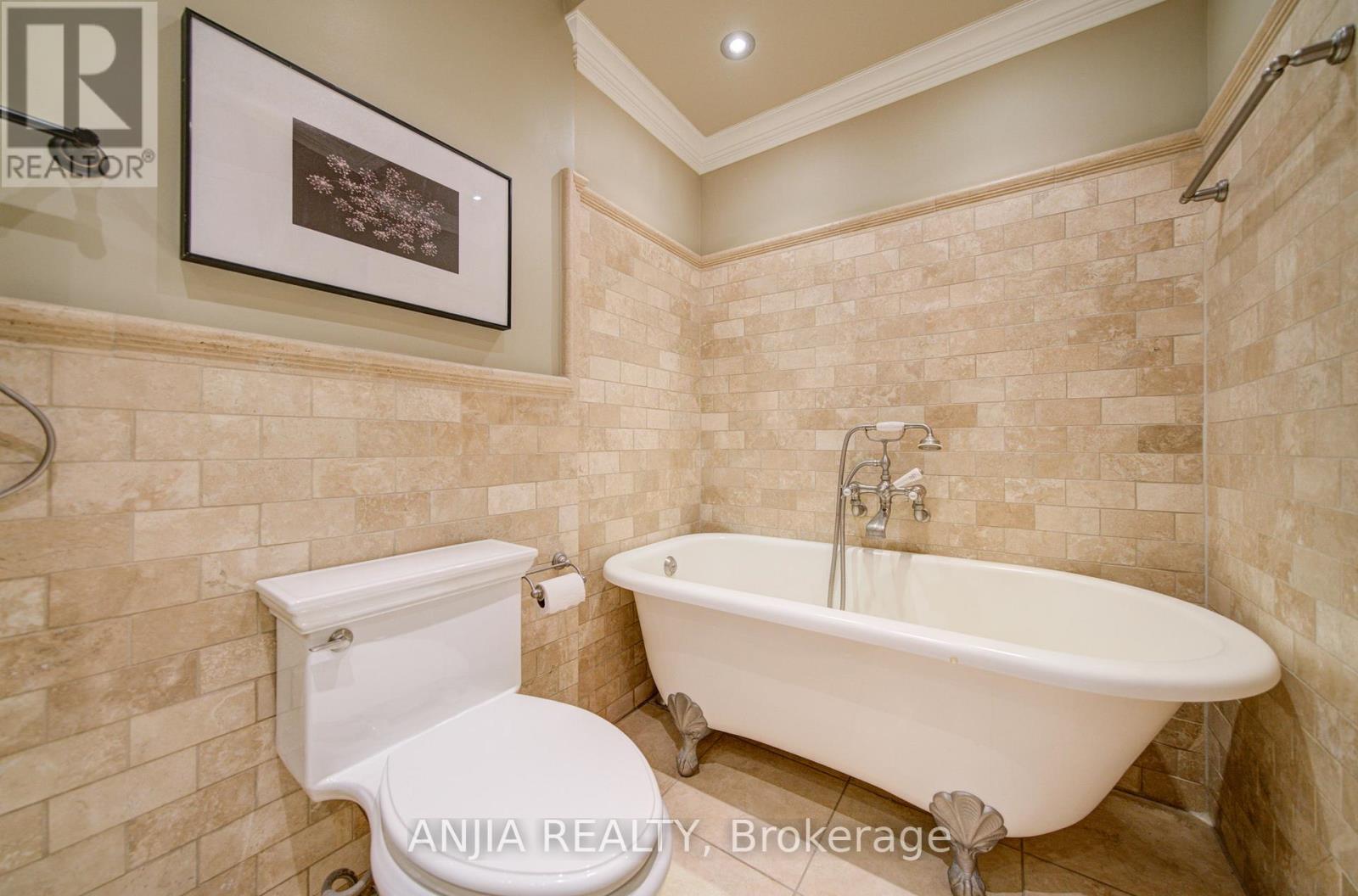 70 Briarwood Road, Markham, Ontario  L3R 2X3 - Photo 25 - N12981678