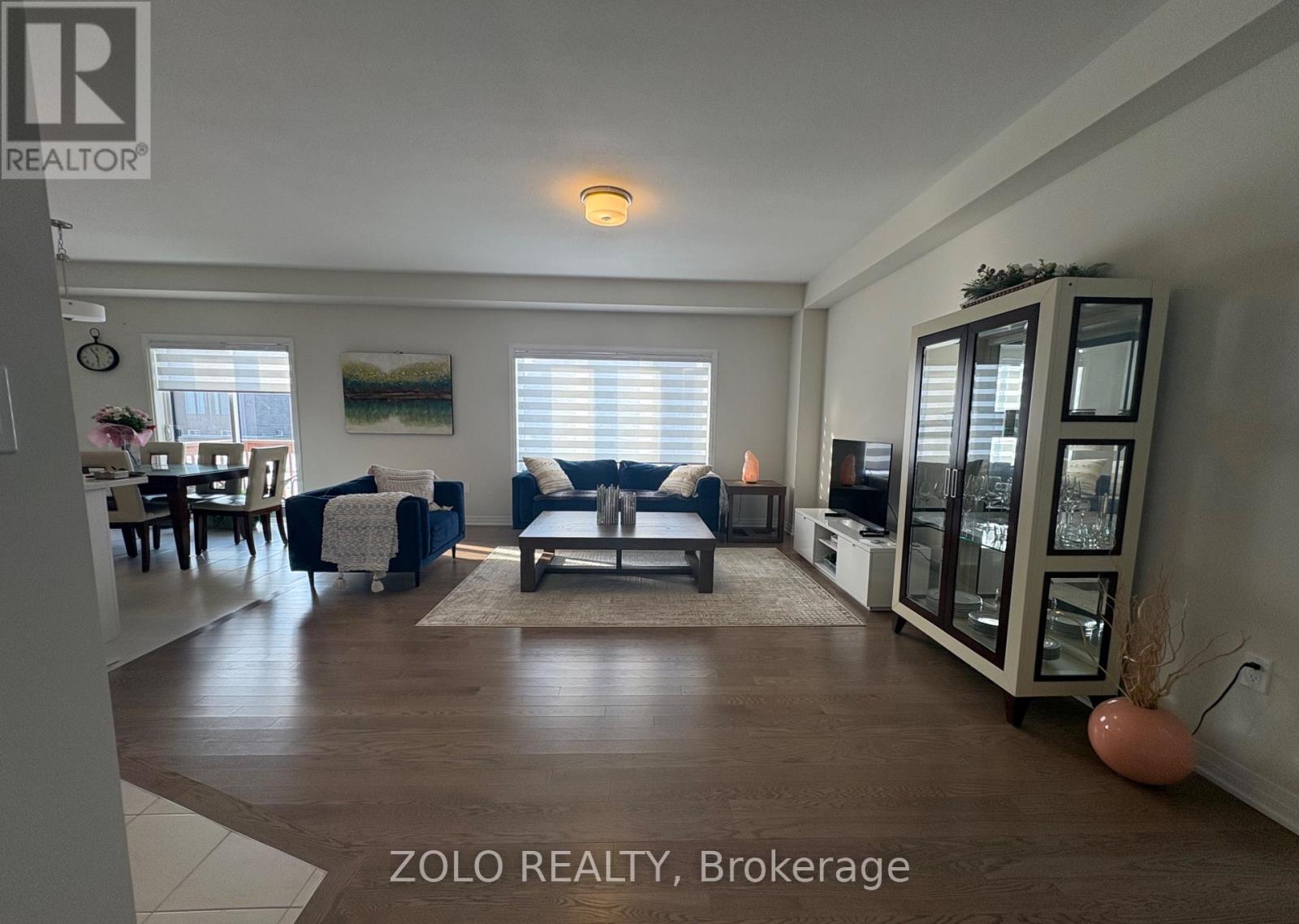 3172 Searidge Street, Severn (West Shore), Ontario  L3V 8R1 - Photo 9 - S12981510