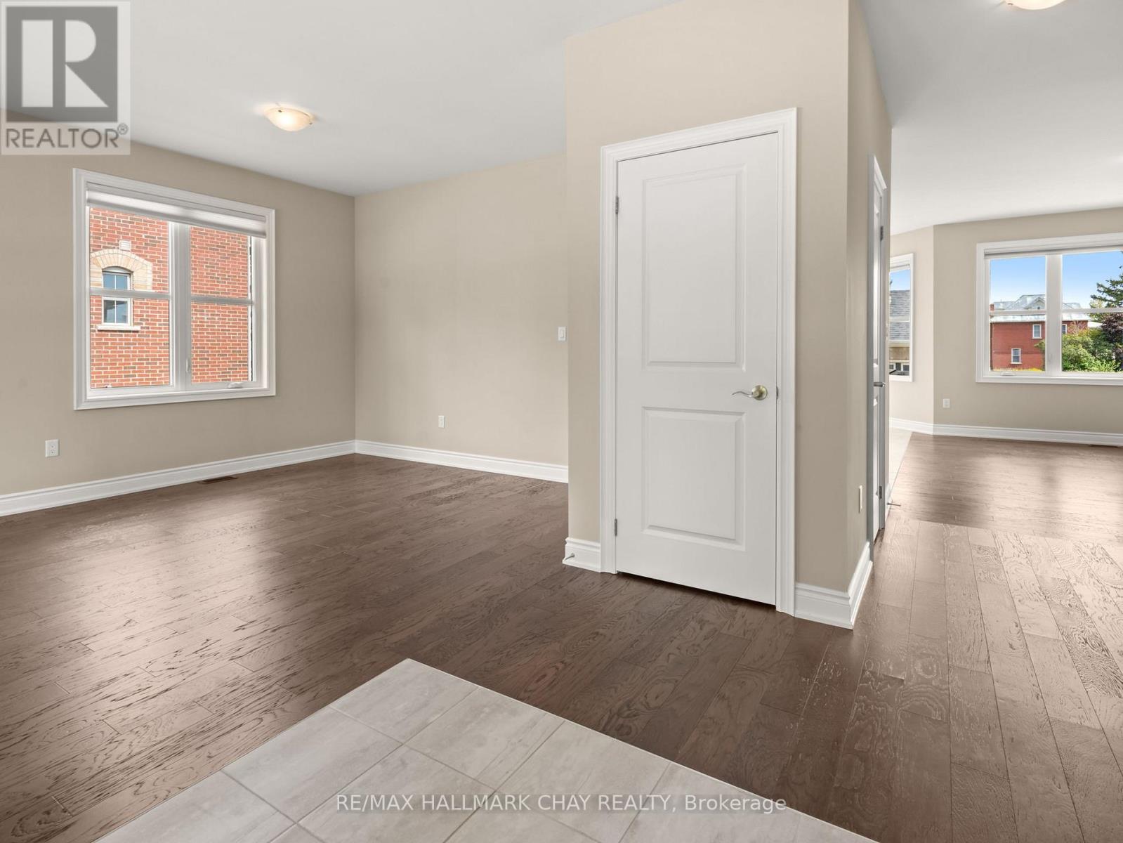 213 Mary Street, Clearview (Creemore), Ontario  L0M 1G0 - Photo 15 - S12981524