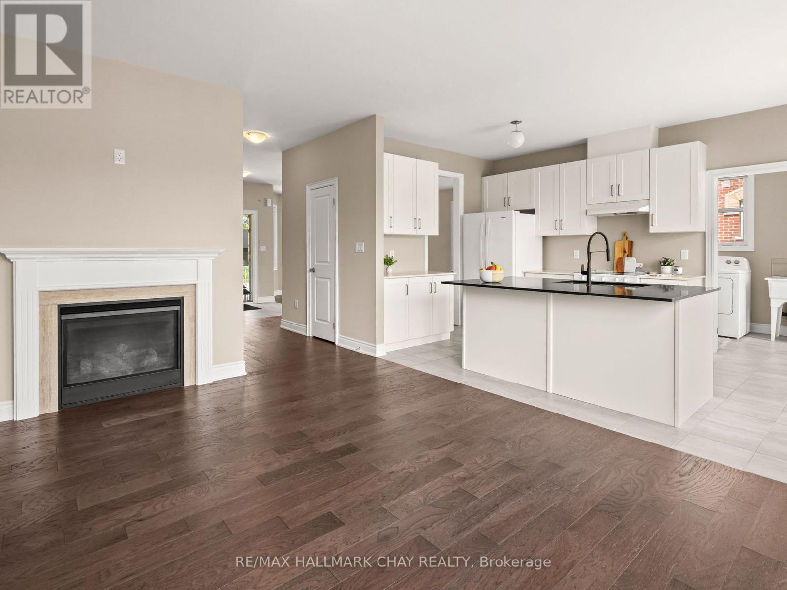 213 Mary Street, Clearview (Creemore), Ontario  L0M 1G0 - Photo 16 - S12981524