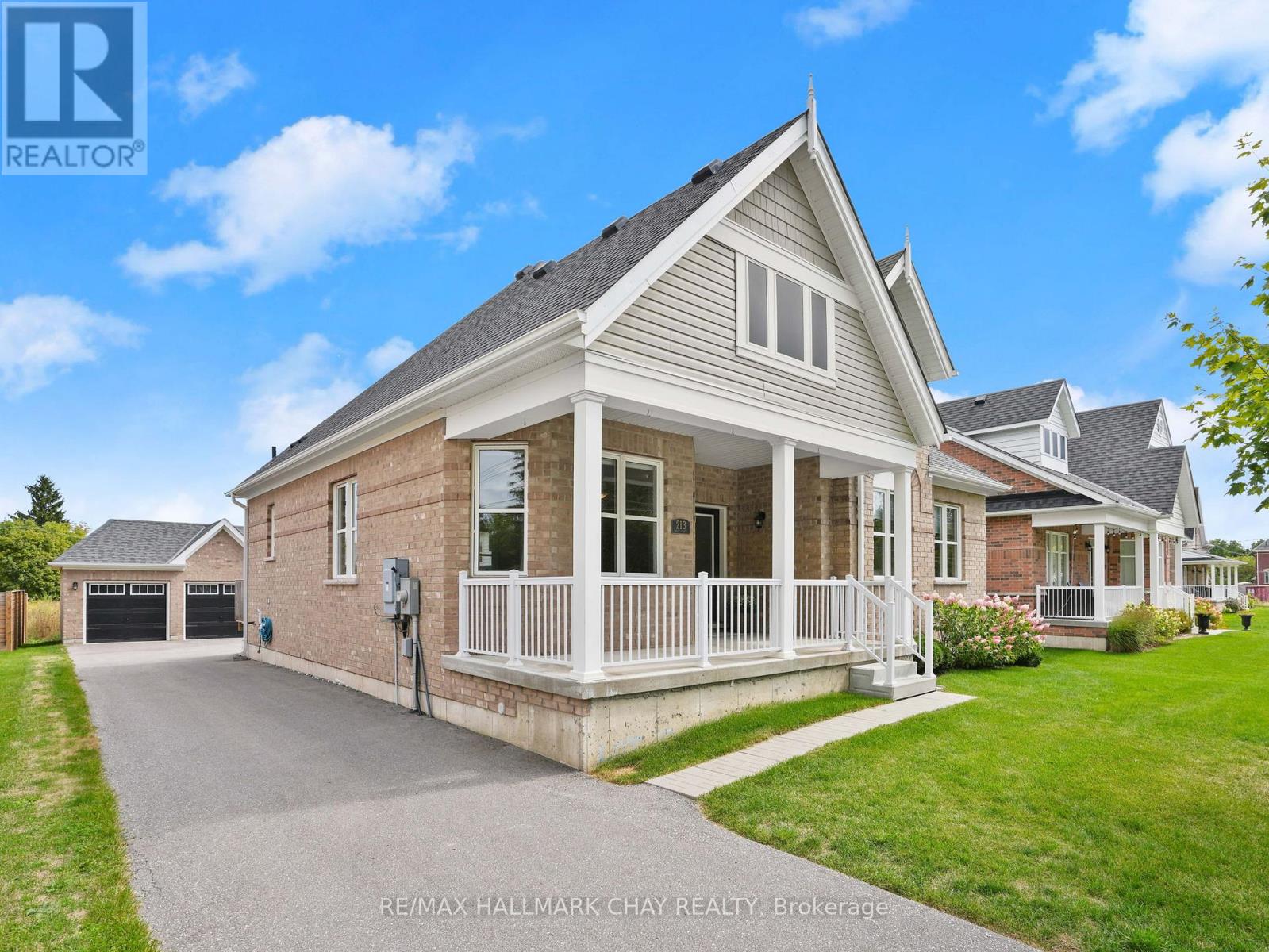 213 Mary Street, Clearview (Creemore), Ontario  L0M 1G0 - Photo 2 - S12981524