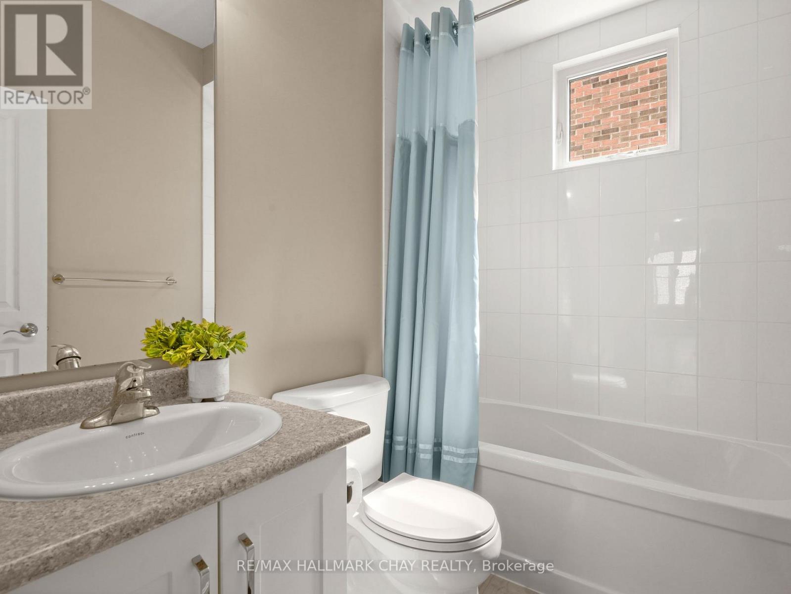 213 Mary Street, Clearview (Creemore), Ontario  L0M 1G0 - Photo 34 - S12981524